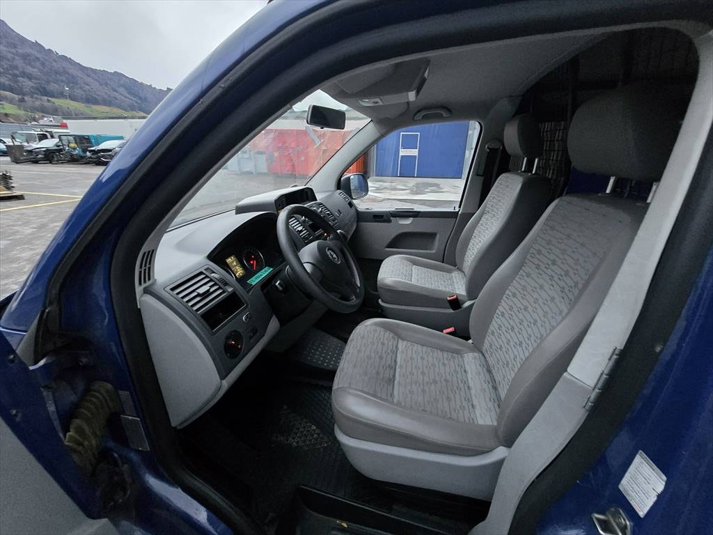 VW T5 2.0 Bi-TDI BMT 4Motion DSG-image-8