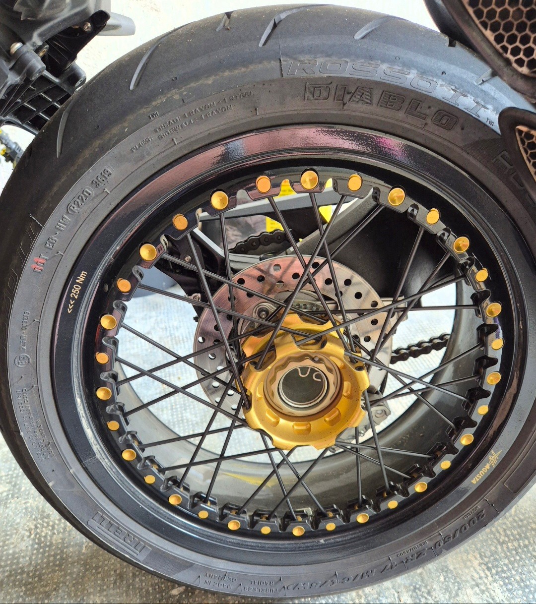MV AGUSTA Dragster 800 RR ABS 75 Anniversario-image-9