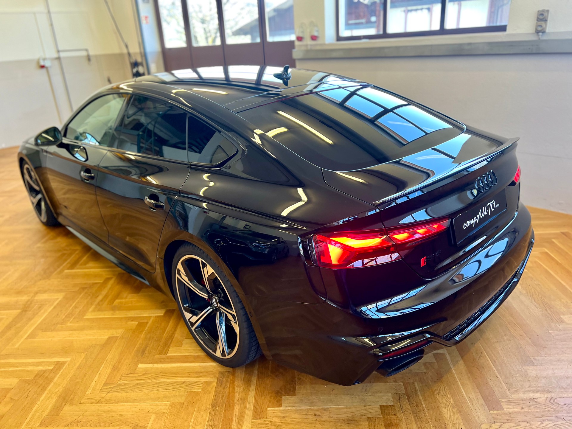 AUDI RS5 Sportback 2.9 TFSI quattro tiptronic *Facelift*-image-7