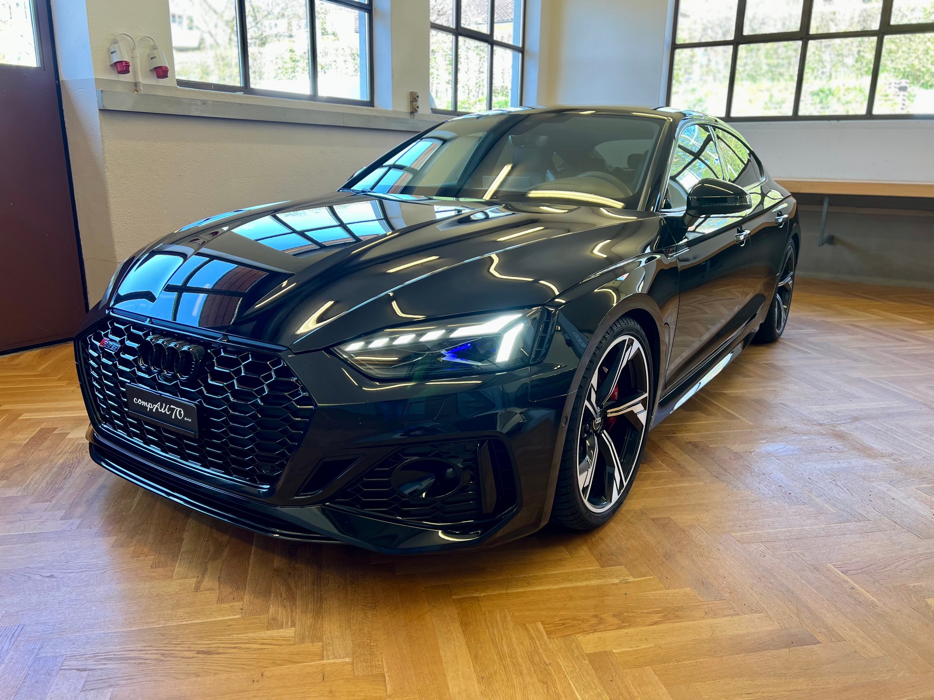 AUDI RS5 Sportback 2.9 TFSI quattro tiptronic *Facelift*-showroom-element-3