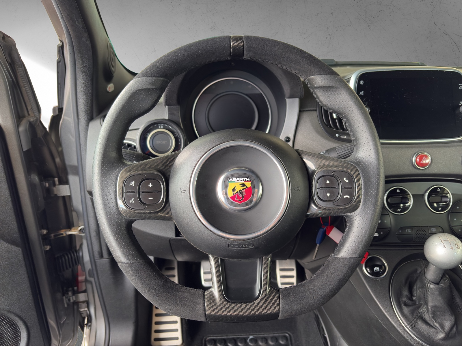 FIAT 595C 1.4 16V Turbo Abarth Competizione-image-8