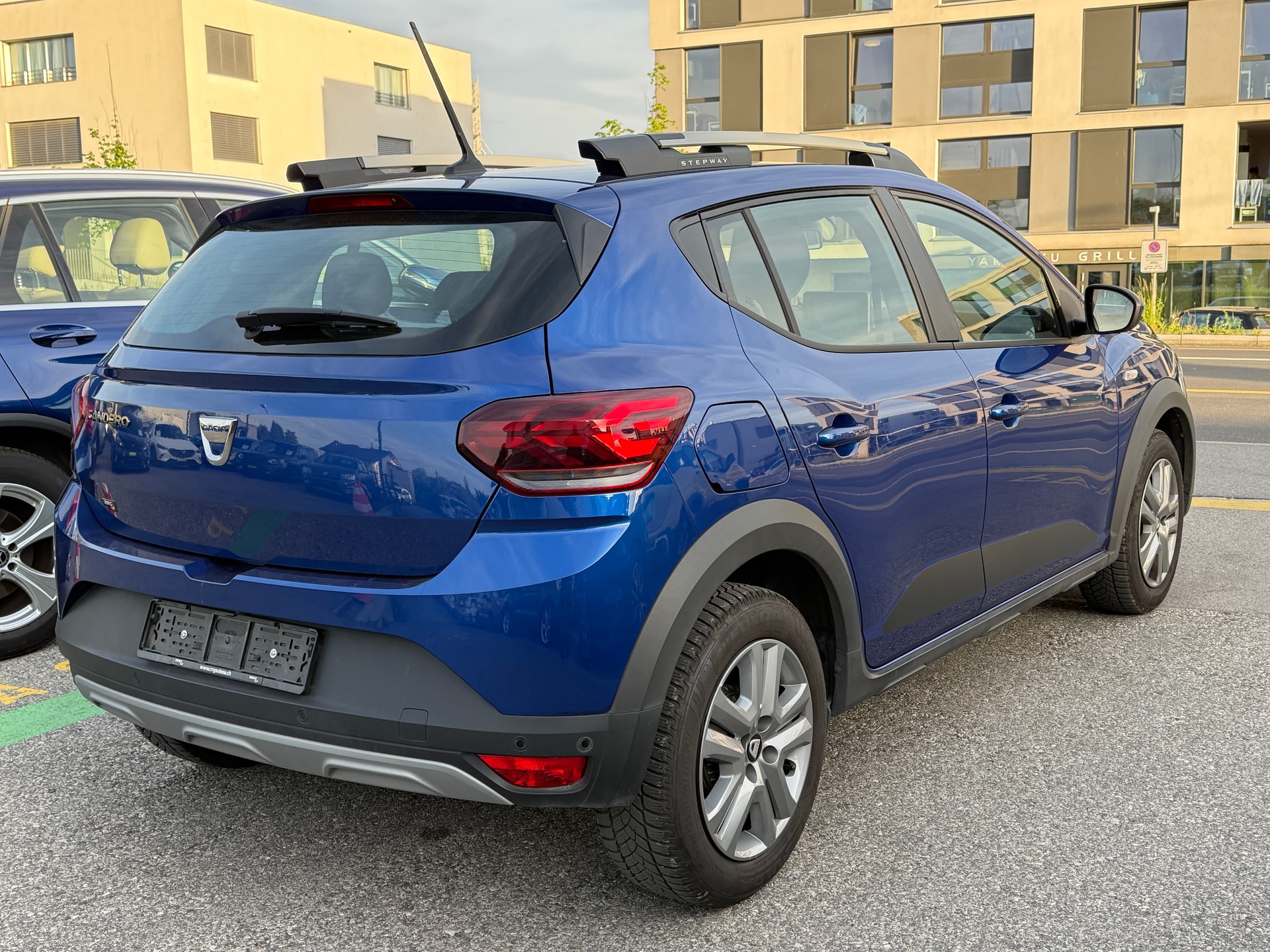 DACIA Sandero Stepway TCe 90 Comfort - Peu de Kilométrage - Navigation - Caméra - Nouvelle Expertise - NEU MFK : 05-2026-image-14