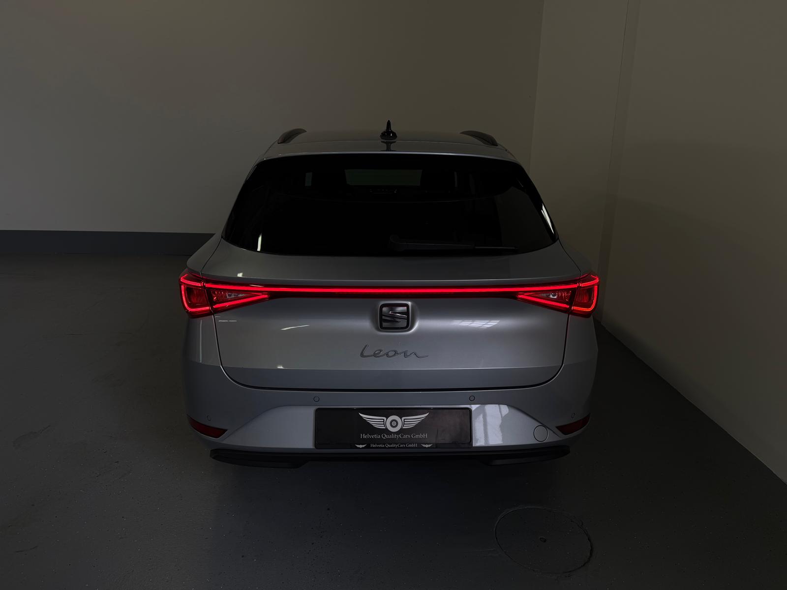 SEAT Leon ST 2.0 TDI EVO DSG Style-image-11
