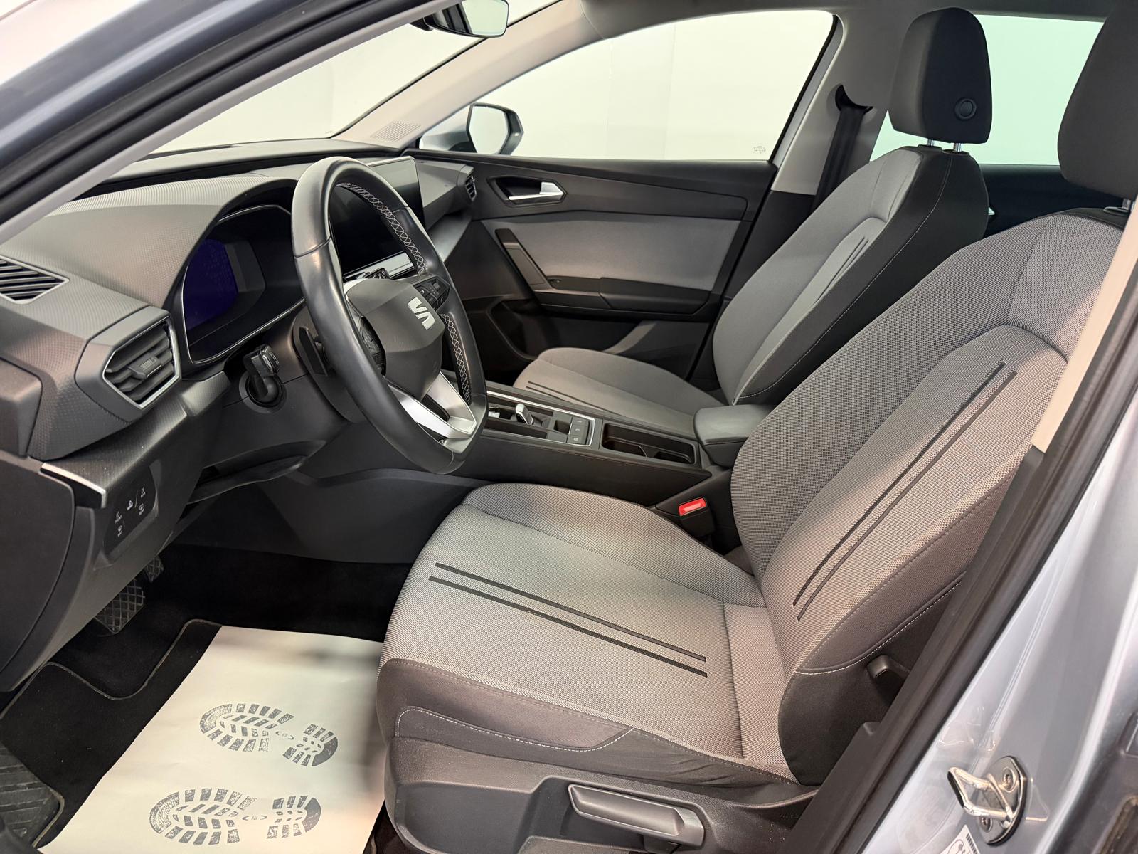 SEAT Leon ST 2.0 TDI EVO DSG Style-image-15