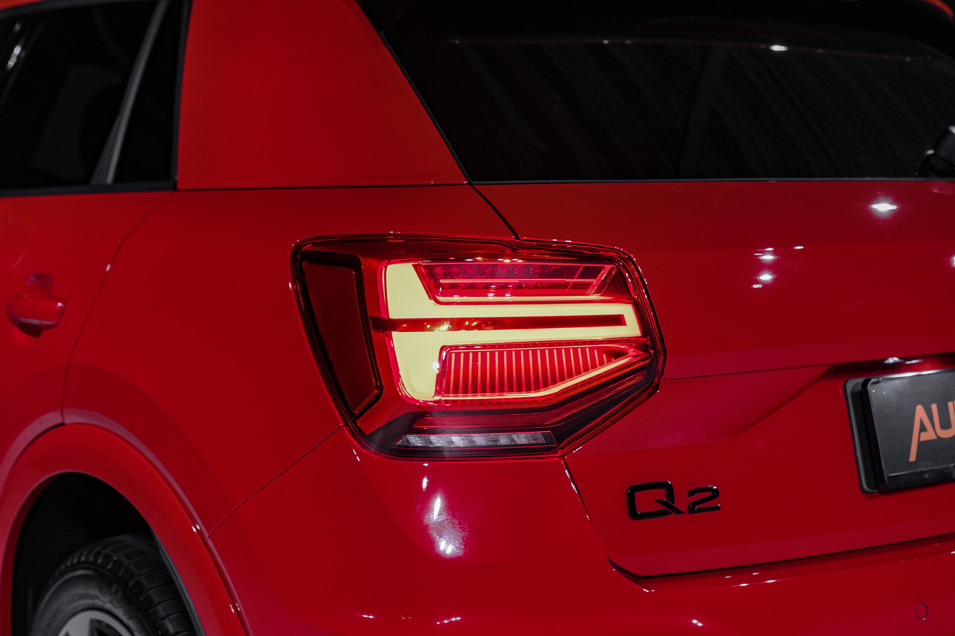 AUDI Q2 35 TFSI S line S-tronic-image-28