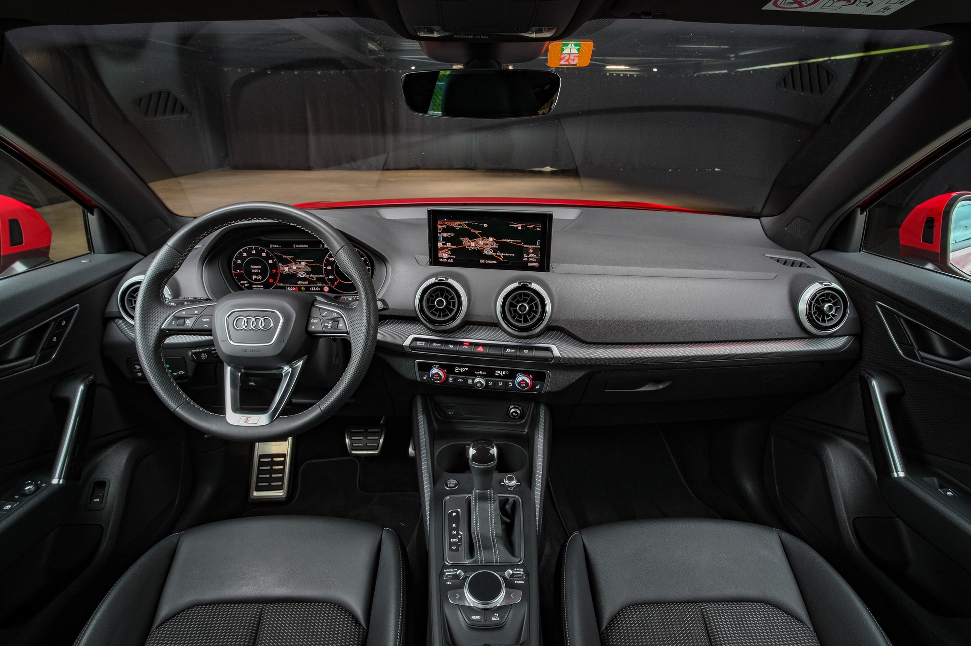 AUDI Q2 35 TFSI S line S-tronic-image-14