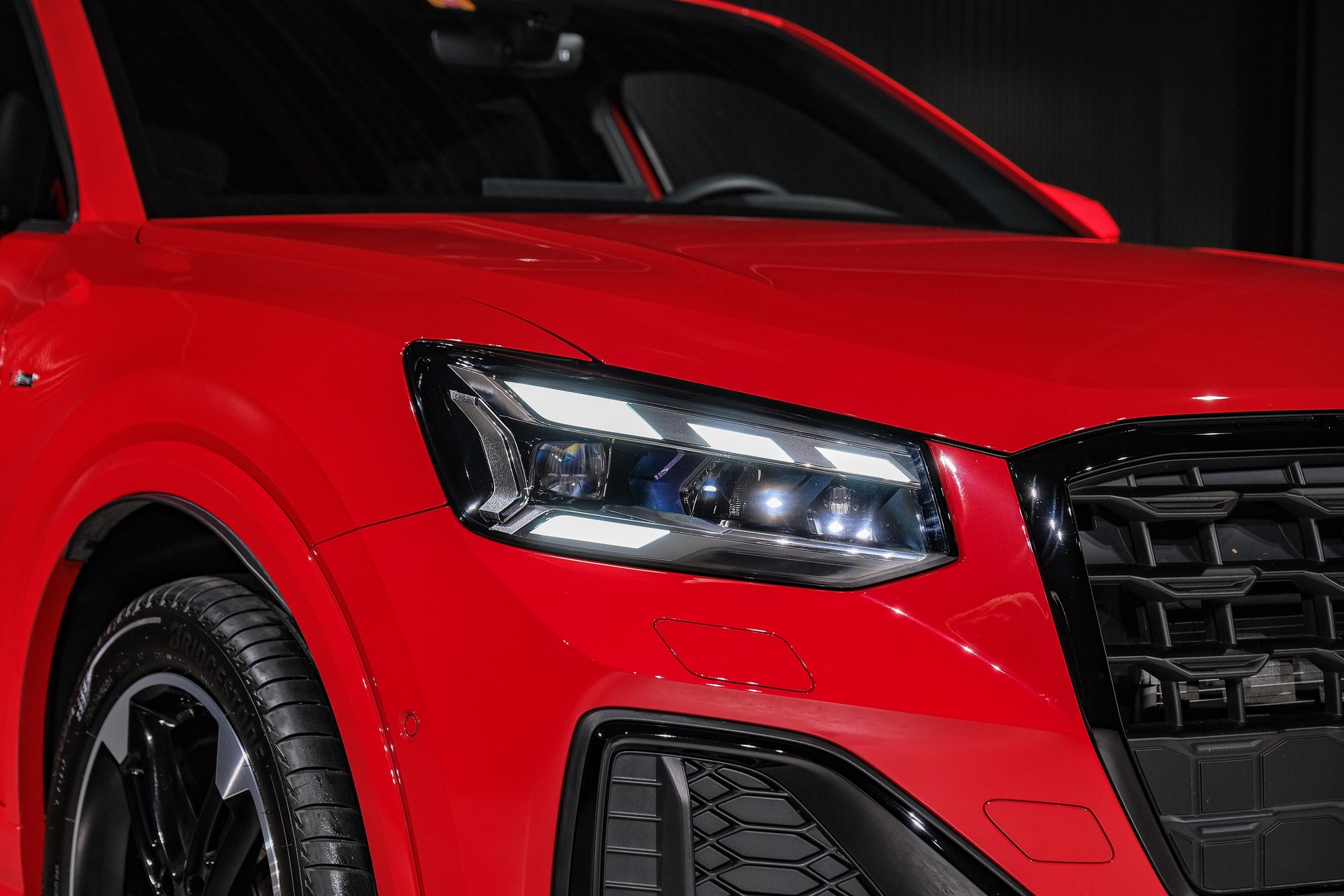 AUDI Q2 35 TFSI S line S-tronic-image-27