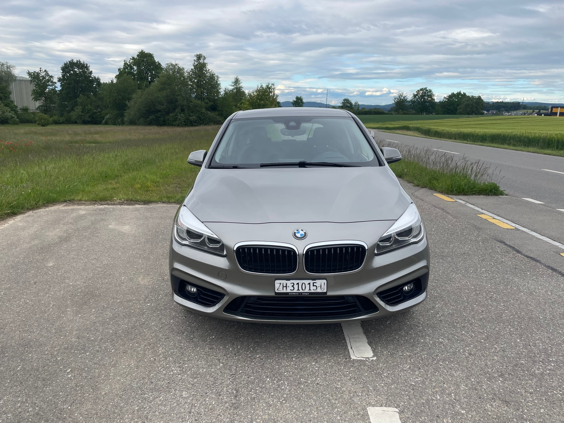 BMW 225i xDrive Active Tourer Sport Line Steptronic-image-1