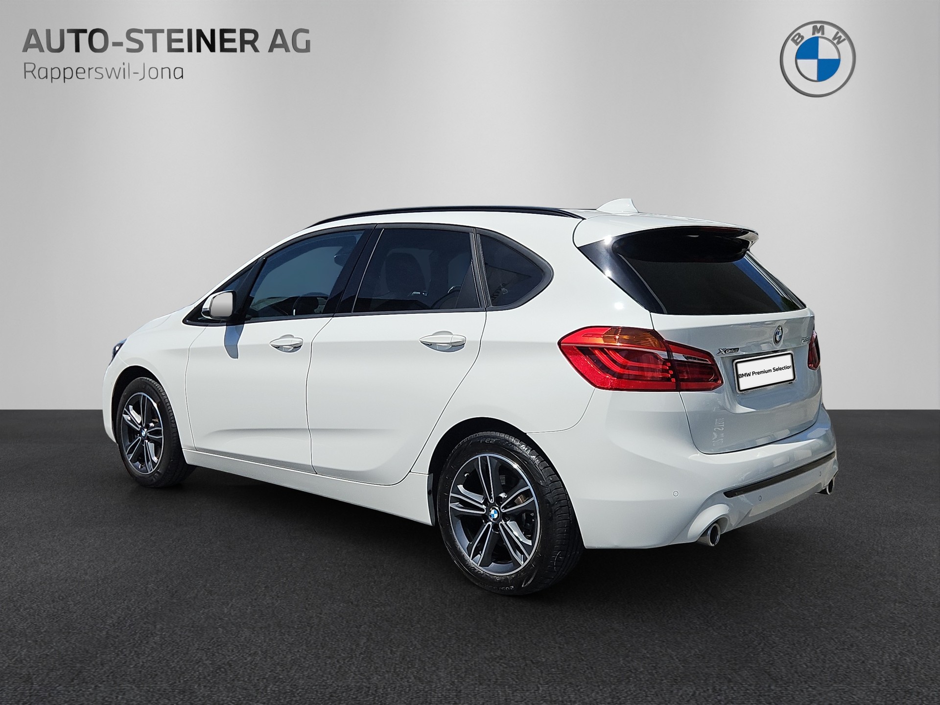BMW 218d xDrive Active Tourer Steptronic SPORT LINE-showroom-element-2