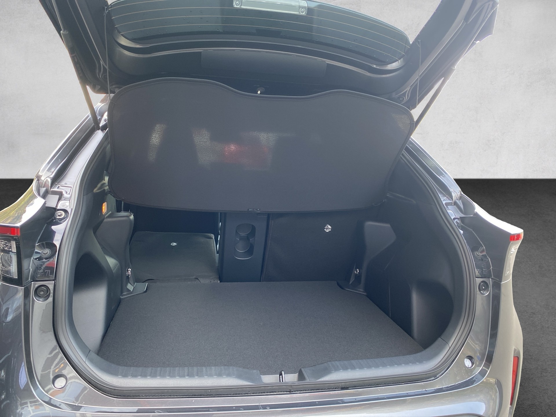 TOYOTA Yaris Cross 1.5 Trend AWDi e-CVT-image-12