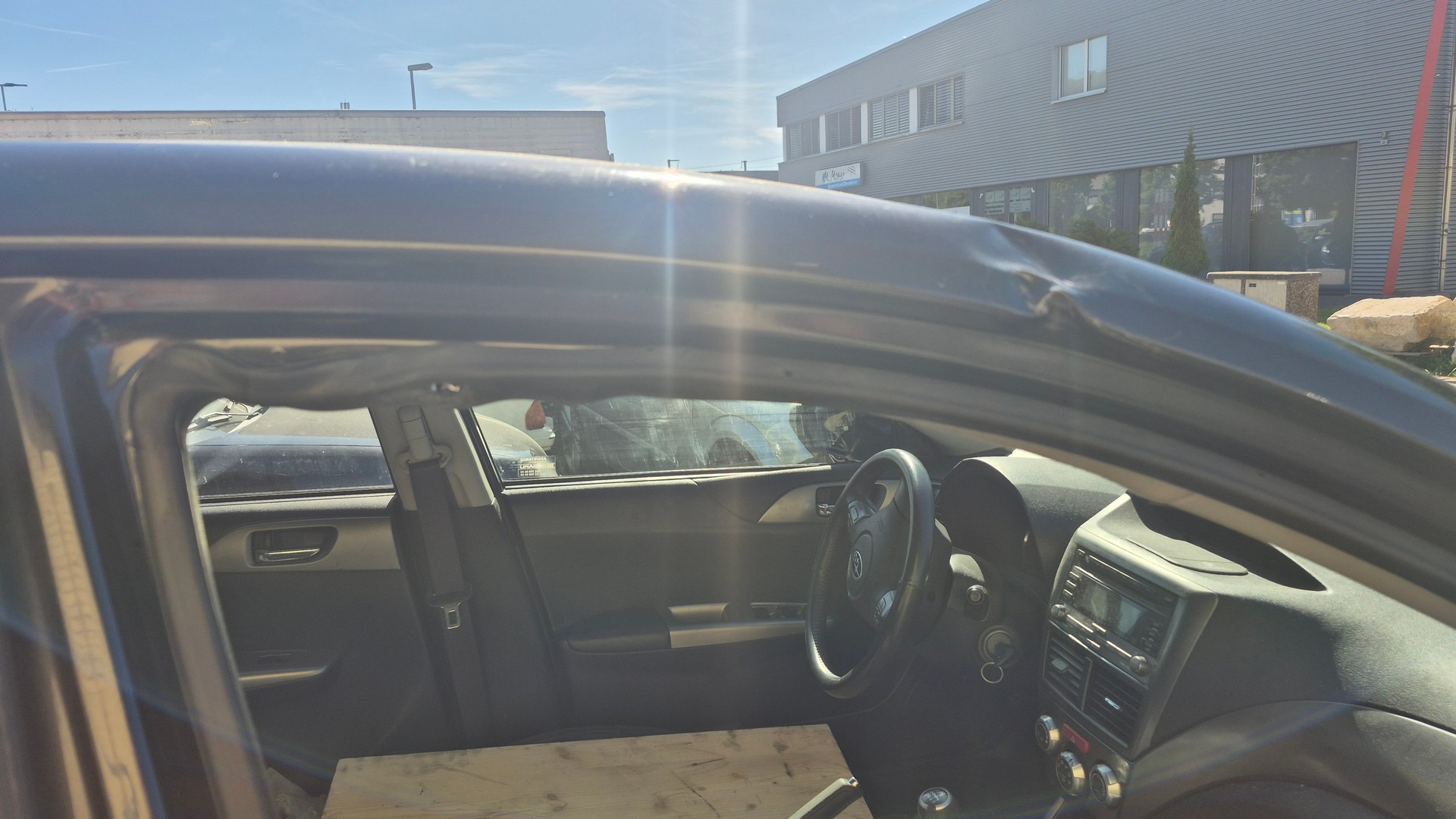 SUBARU Impreza 2.0R Comfort S-image-12