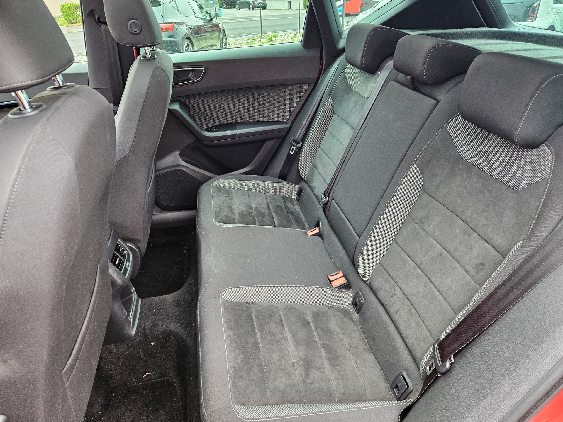 SEAT Ateca 2.0 TDI CR Xcellence 4Drive DSG-image-13