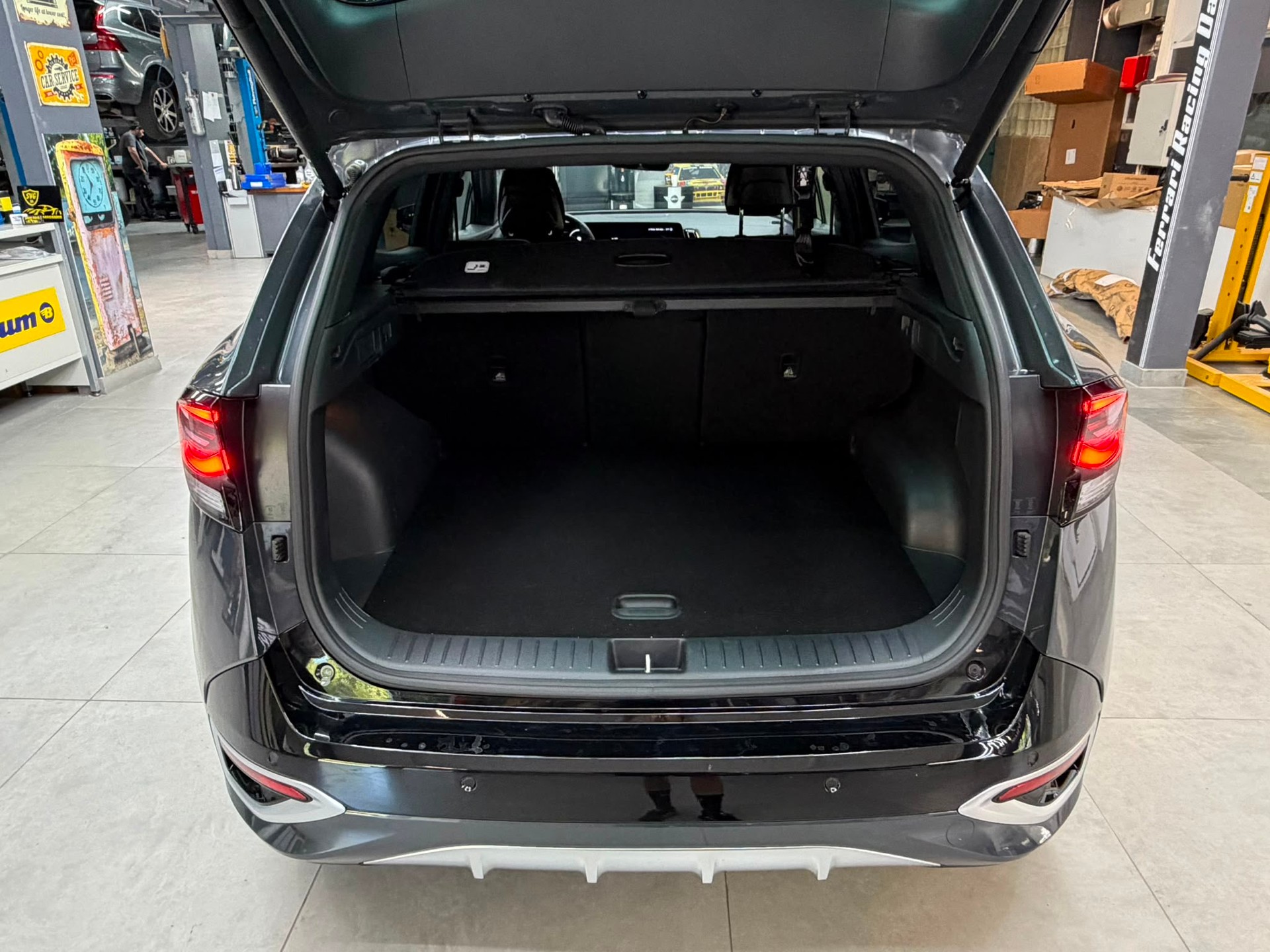 KIA Sportage 1.6T-GDi PHEV GT-Line 4x4 A-image-14