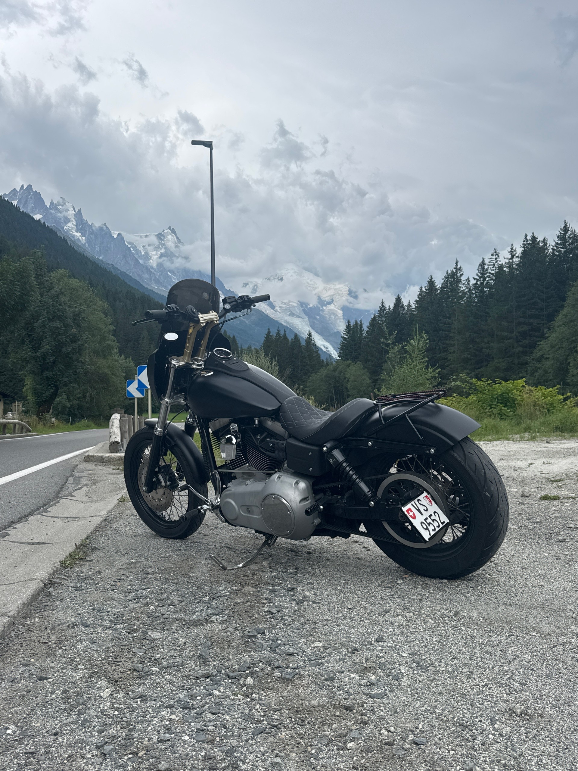 HARLEY-DAVIDSON FXDBI Dyna Street Bob-image-4