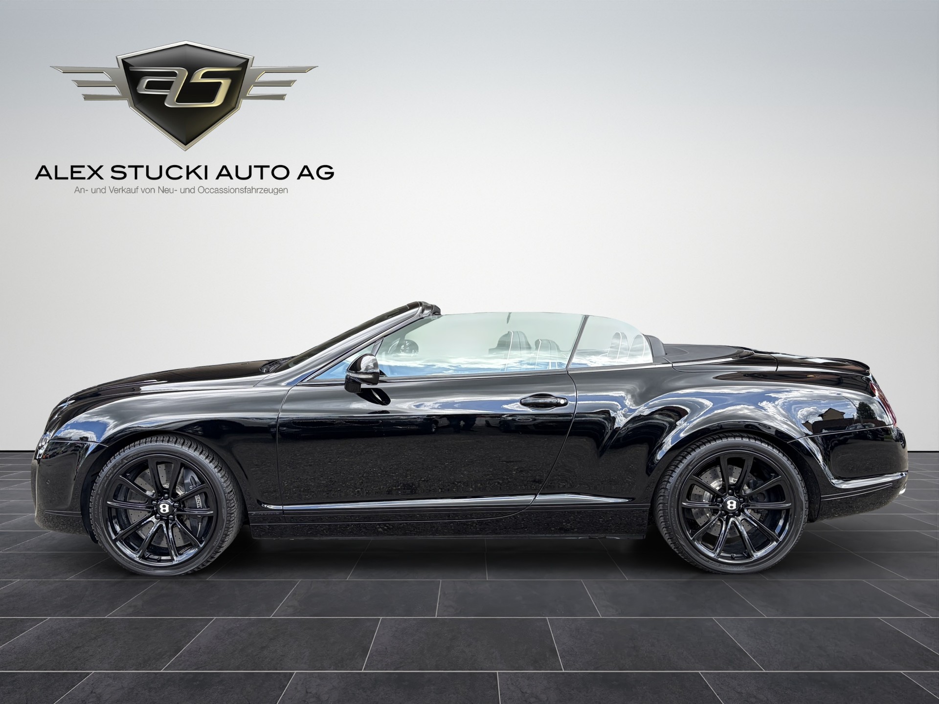BENTLEY Continental Supersports Convertible 6.0-showroom-element-3