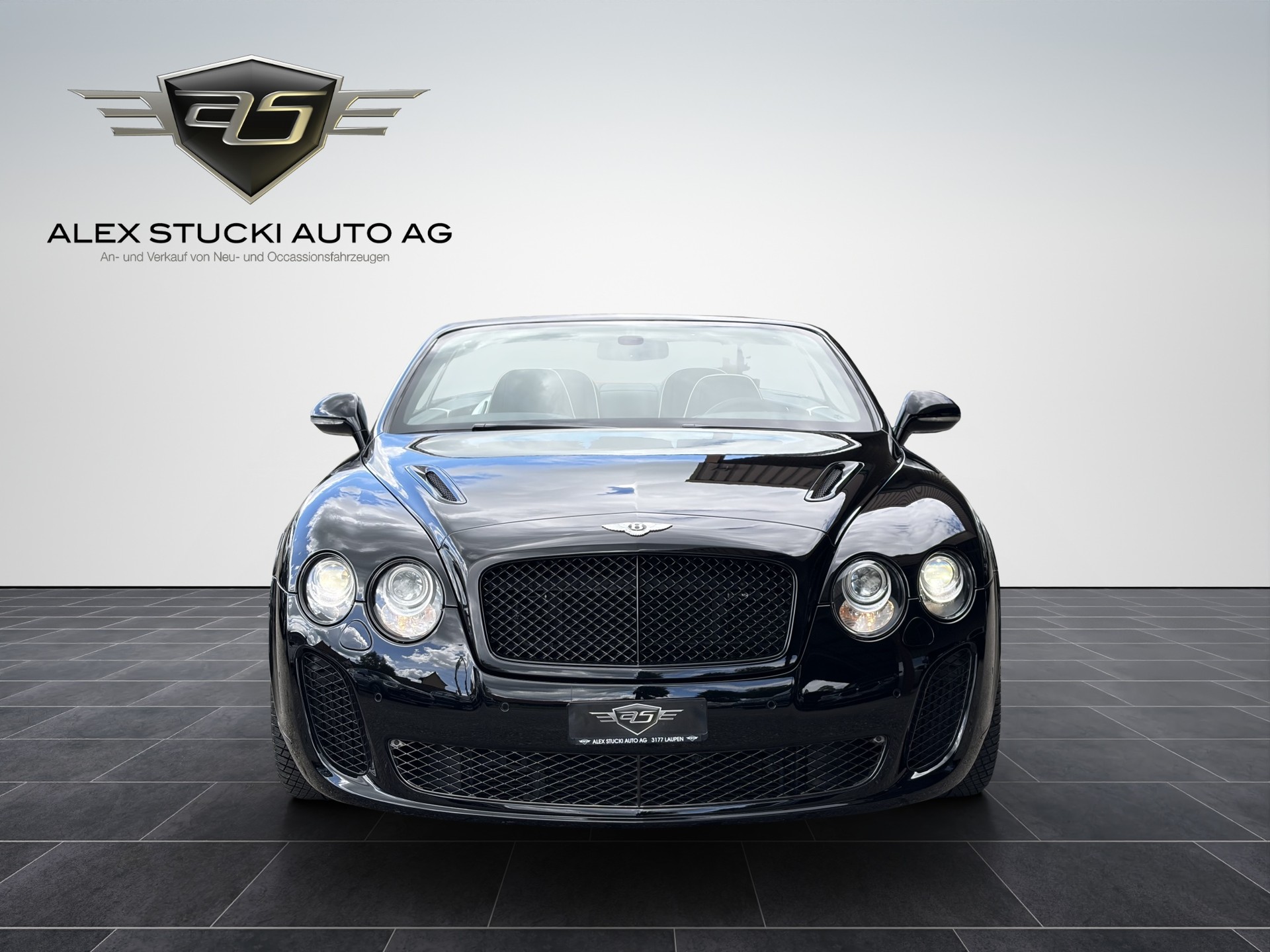 BENTLEY Continental Supersports Convertible 6.0-showroom-element-1