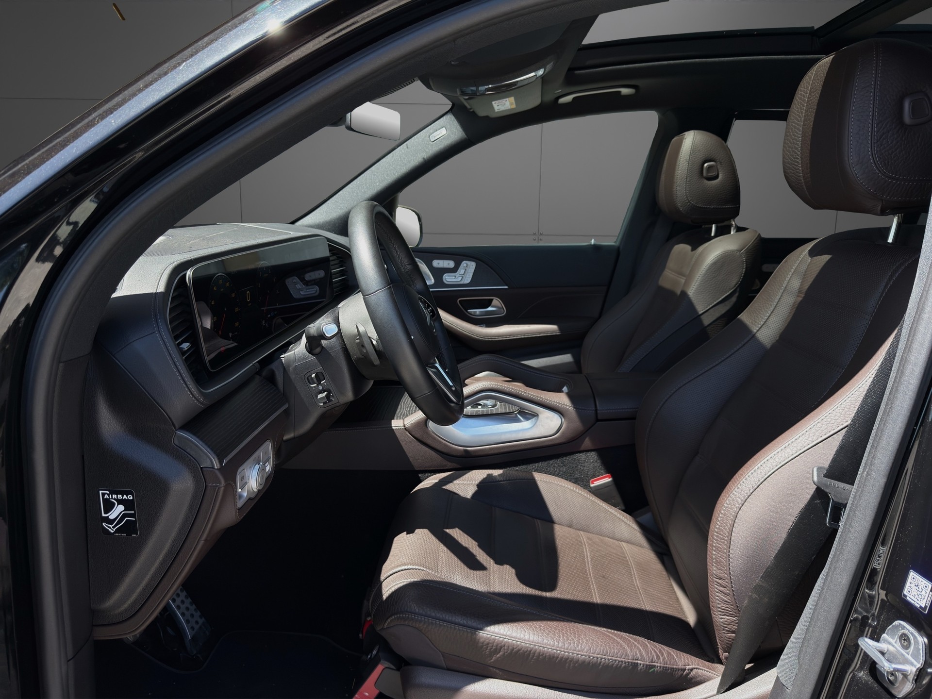MERCEDES-BENZ GLS 580 4Matic AMG Line 9G-Tronic-image-6