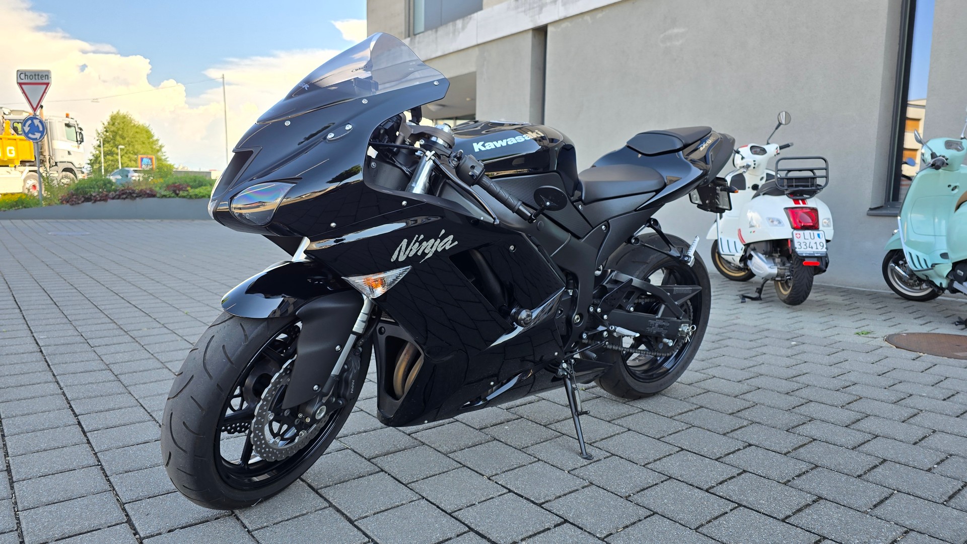 KAWASAKI Ninja ZX-6R-image-3