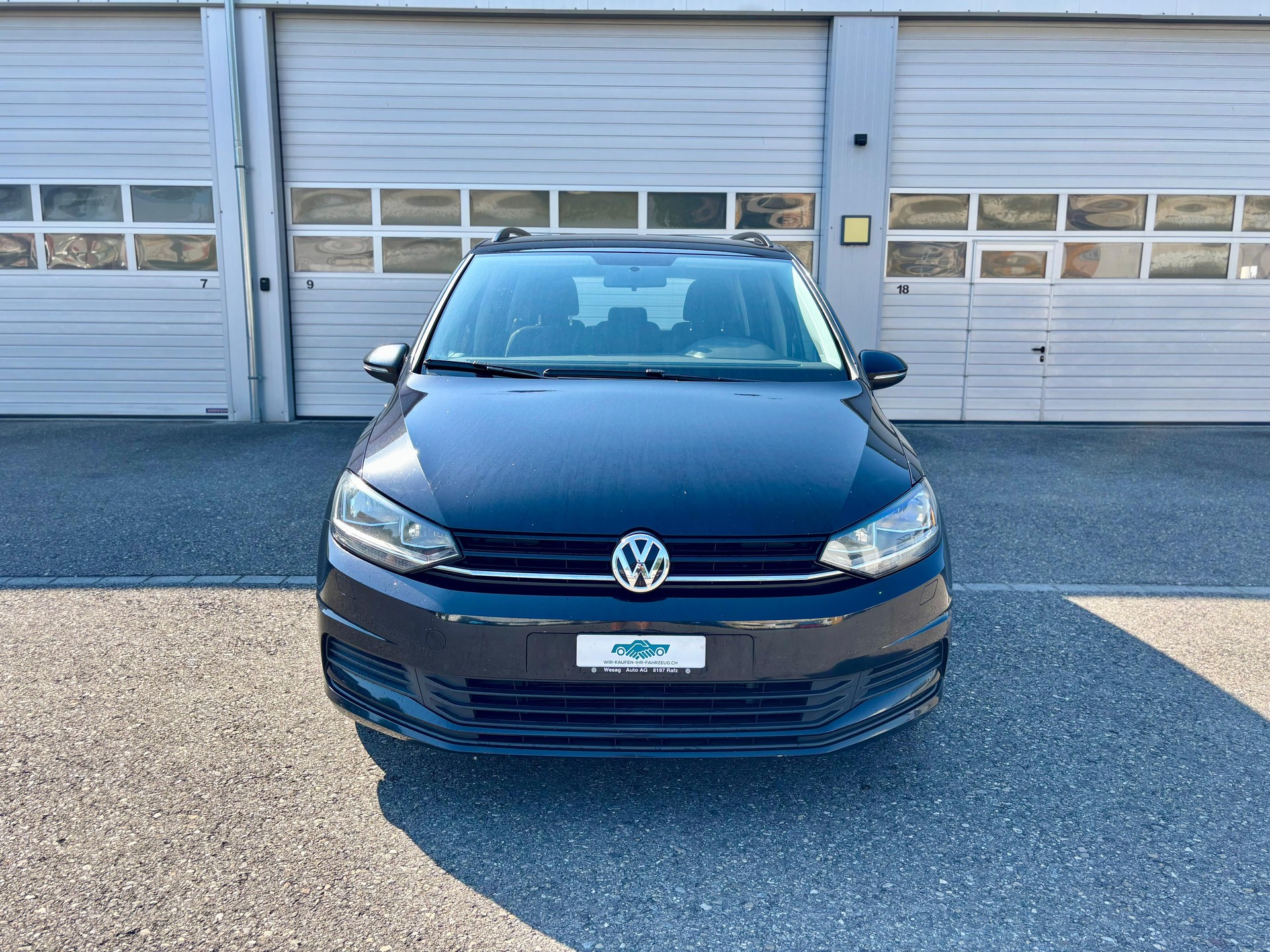 VW Touran 1.4 TSI BlueMotion / DSG/ 7-Plätzer-showroom-element-1