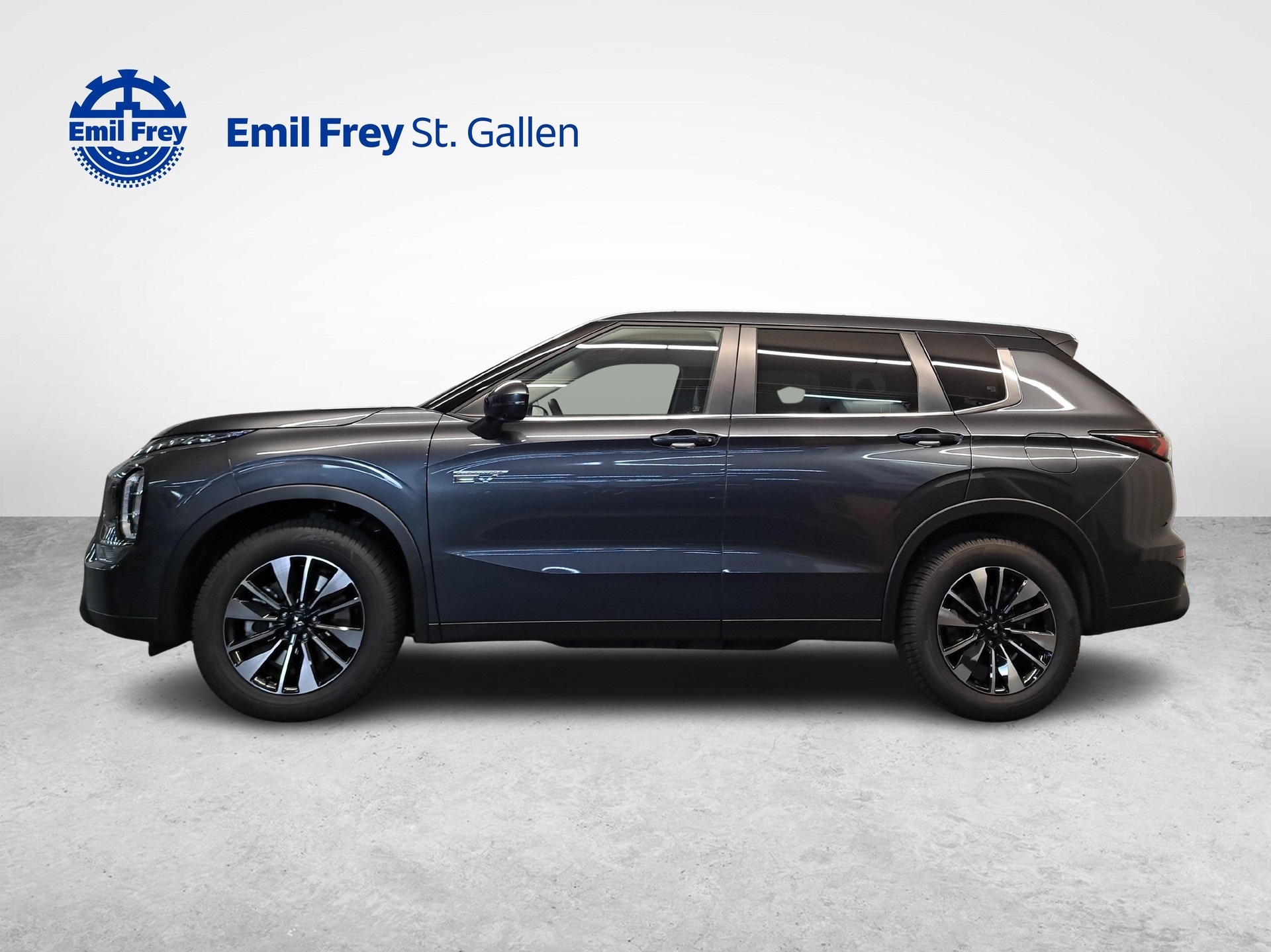 MITSUBISHI Outlander 2.4 PHEV Invite 4x4-showroom-element-1