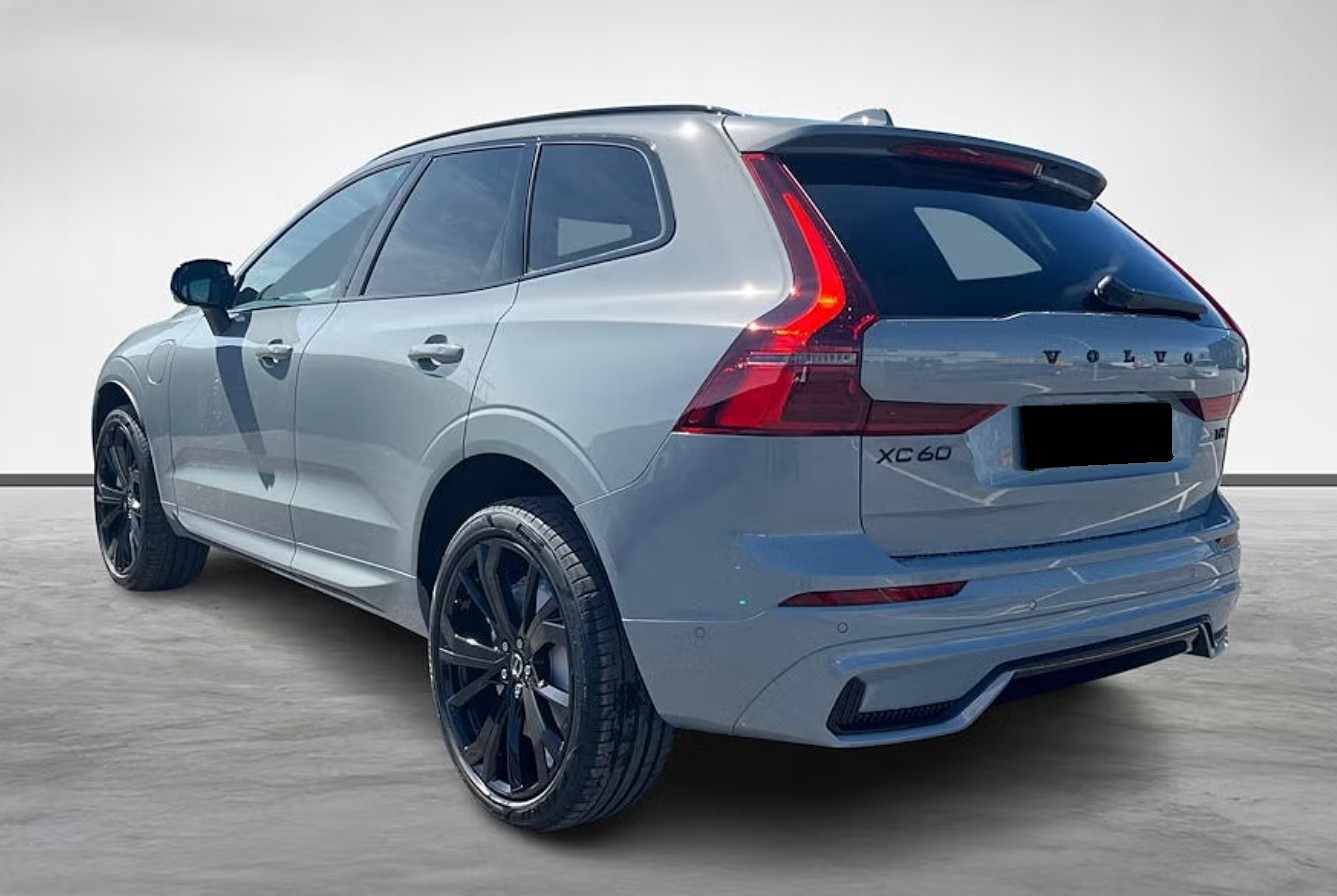 VOLVO XC60 T6 eAWD PluginHybrid Plus Dark Geartronic-showroom-element-3