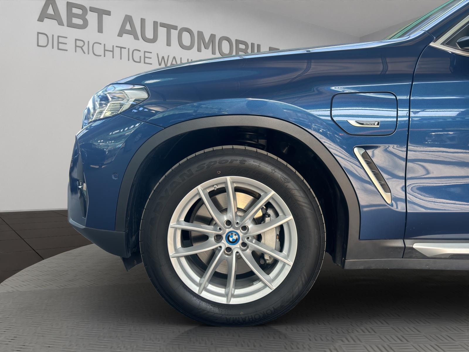 BMW X3 30e xDrive-image-23