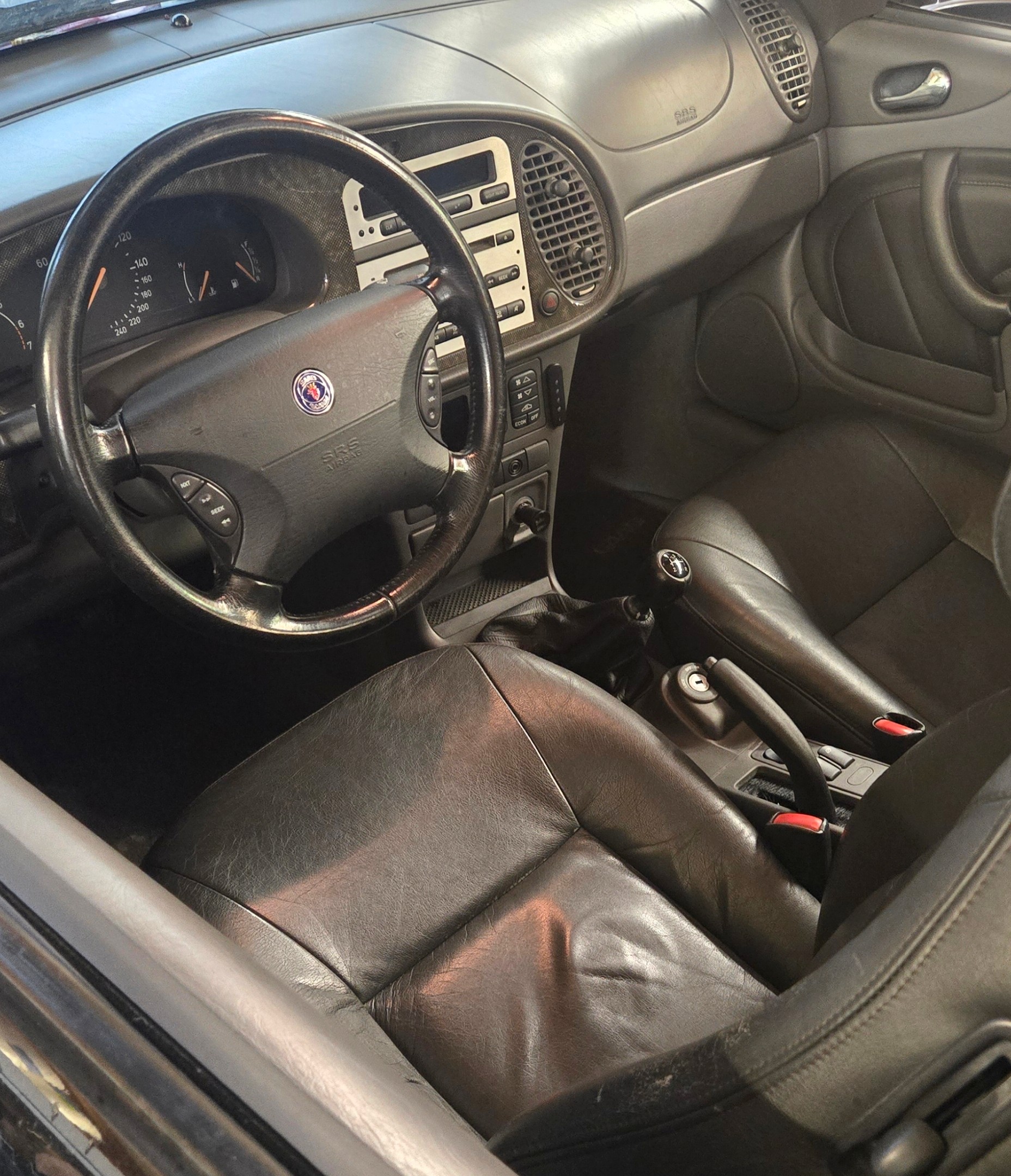 SAAB 9-3 2.0i-16 LPT-image-4