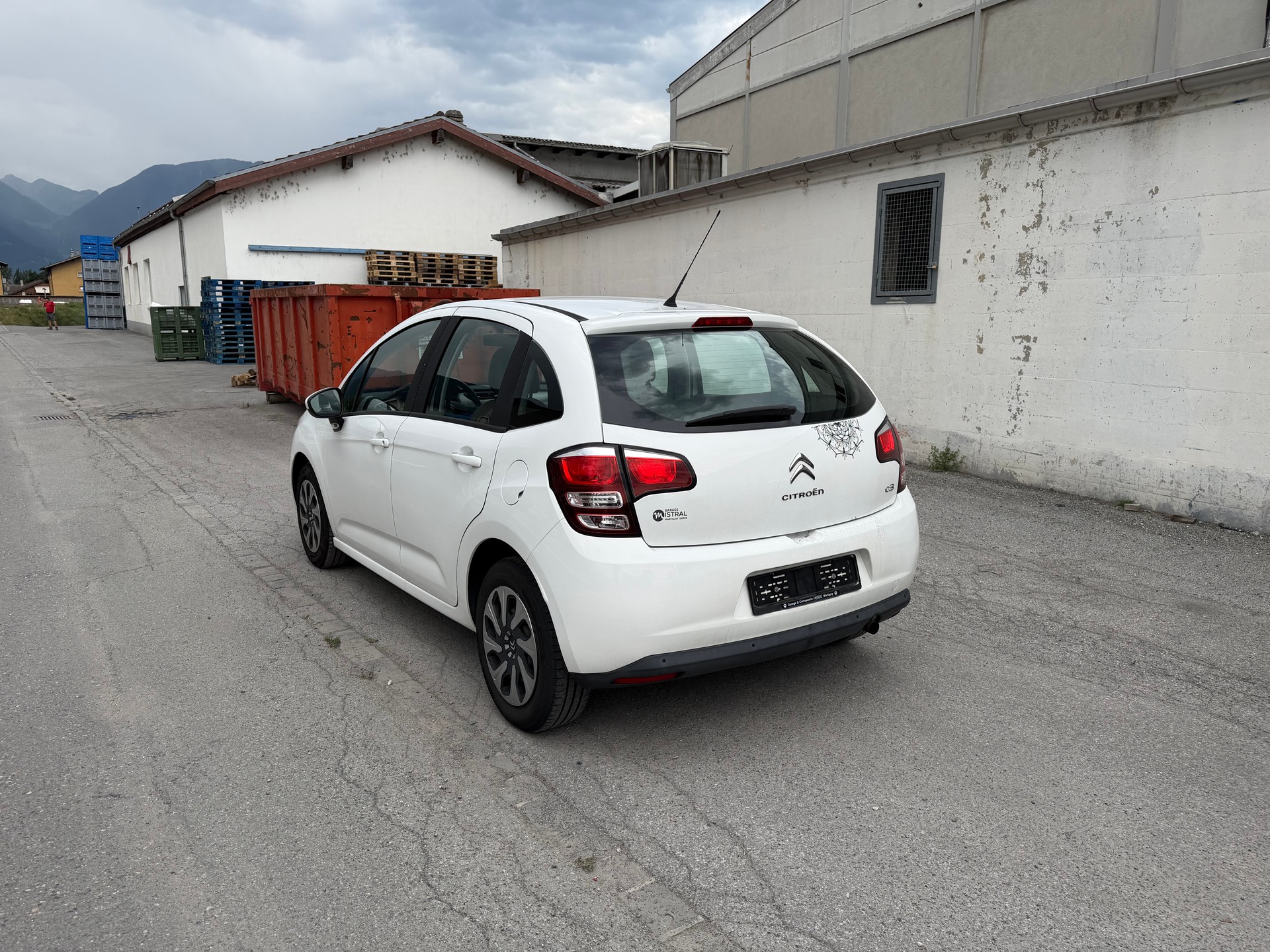 CITROEN C3 1.2i Attraction-image-6