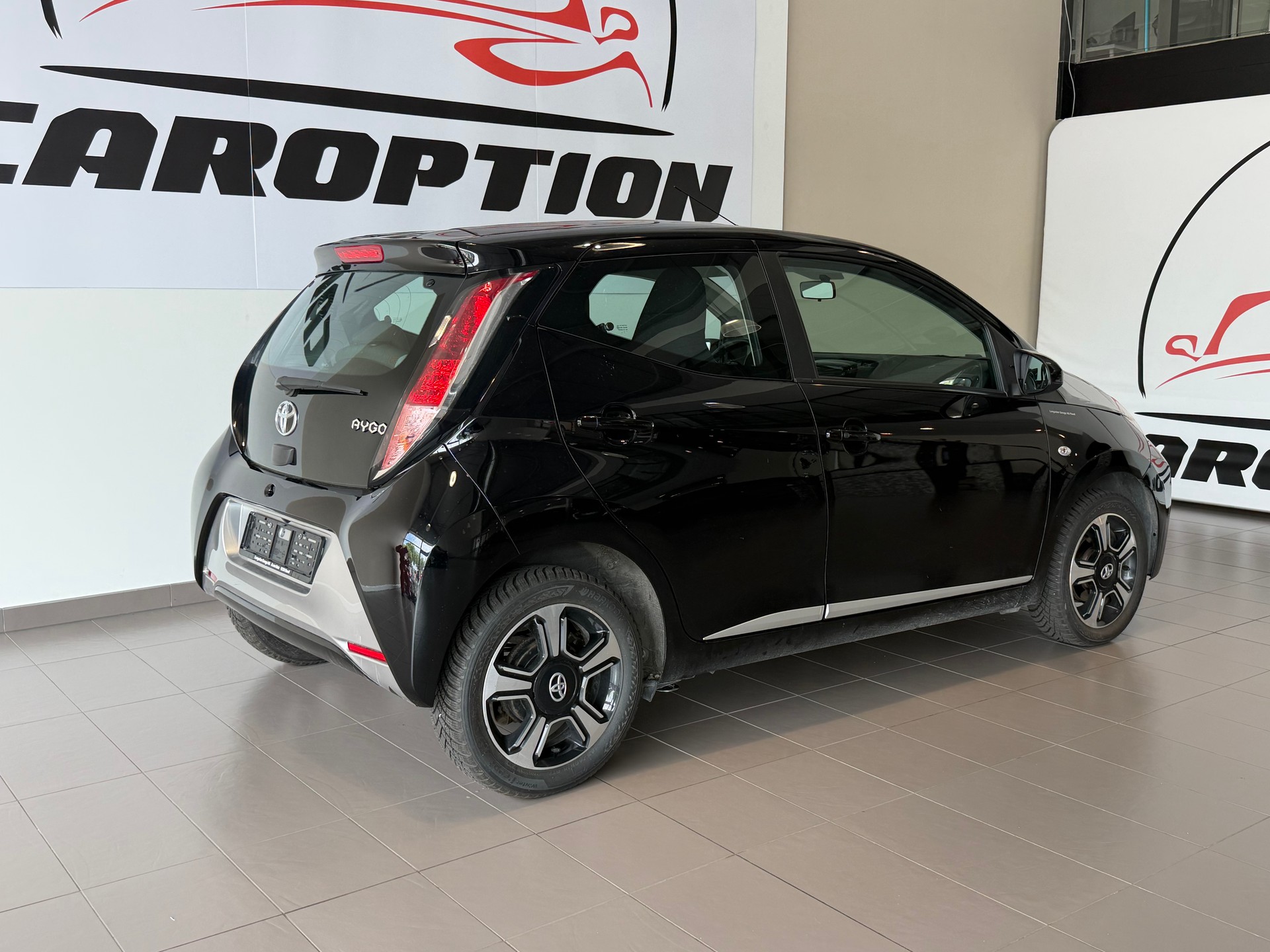 TOYOTA Aygo 1.0 VVT-i x-play MultiMode-showroom-element-3