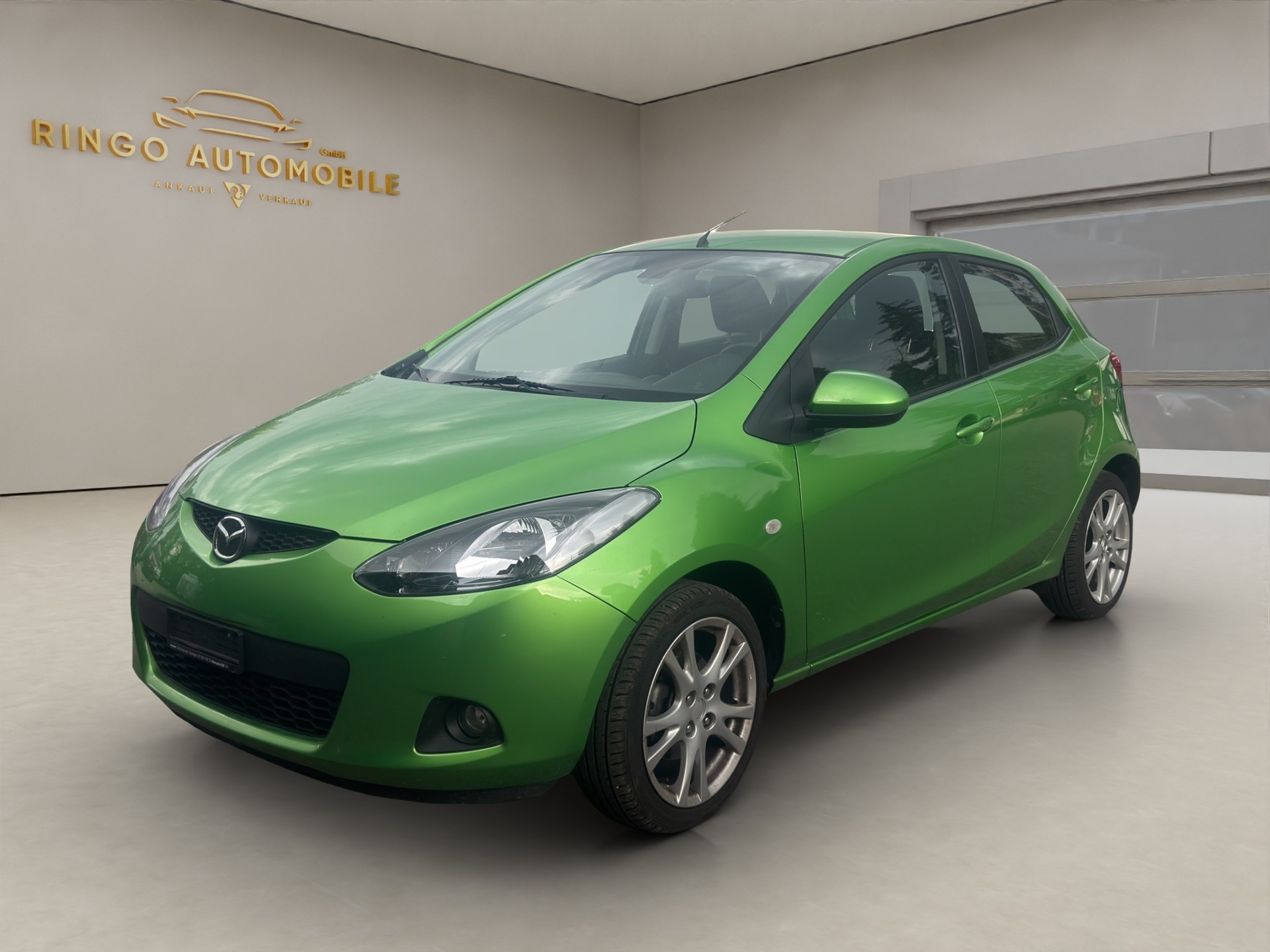 MAZDA 2 1.3i 16V Exclusive-showroom-element-2