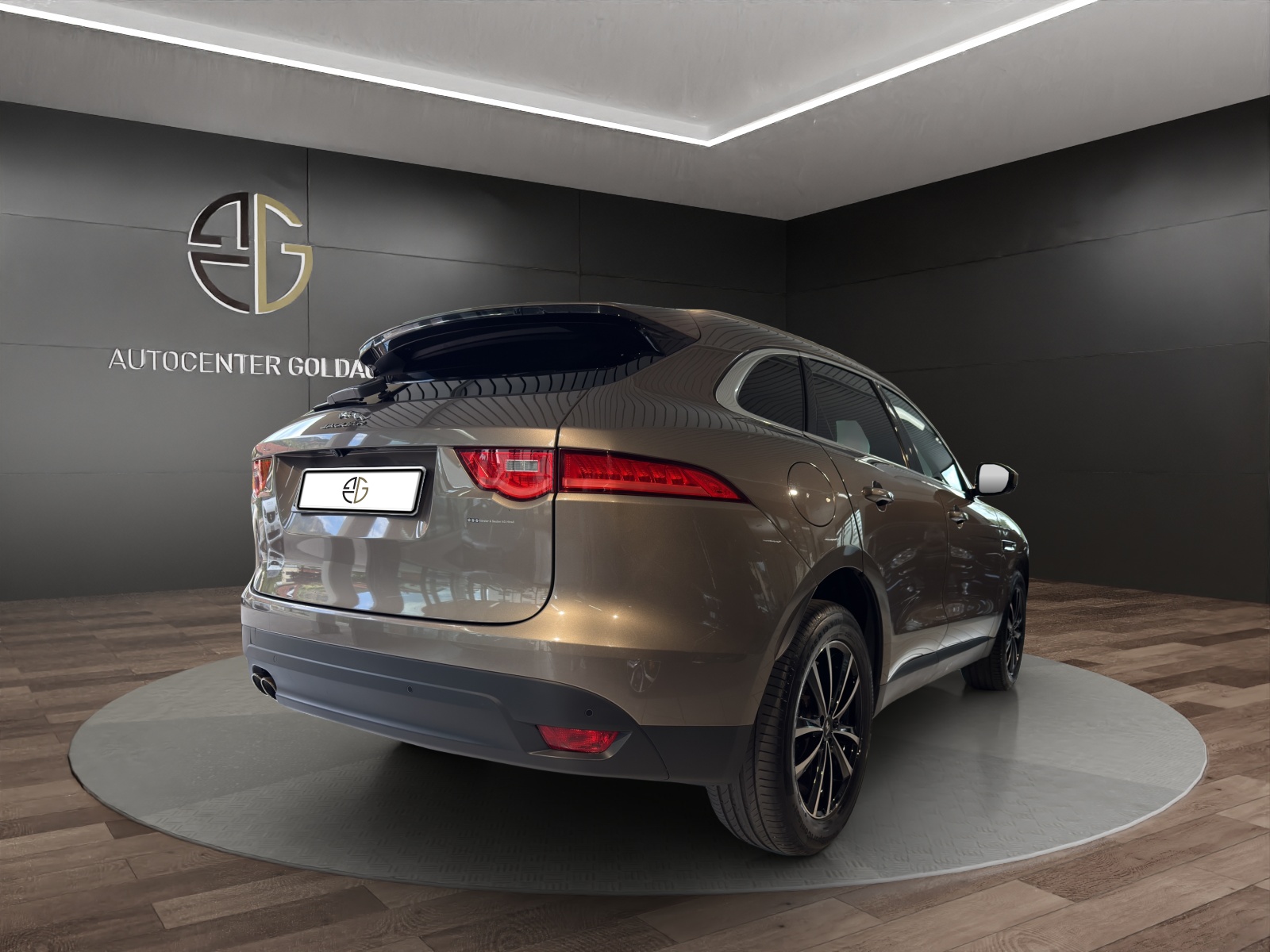 JAGUAR F-Pace 2.0d Portfolio AWD Automatik-showroom-element-3