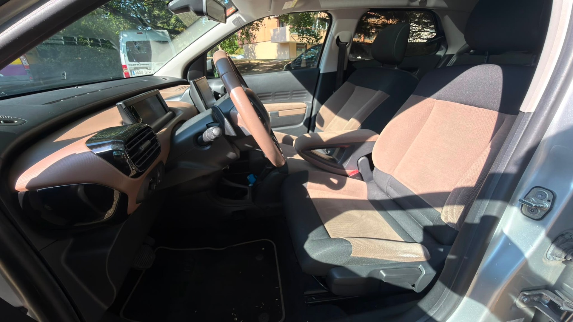 CITROEN C4 Cactus 1.6 BlueHDi Shine Edition ETG6-image-14