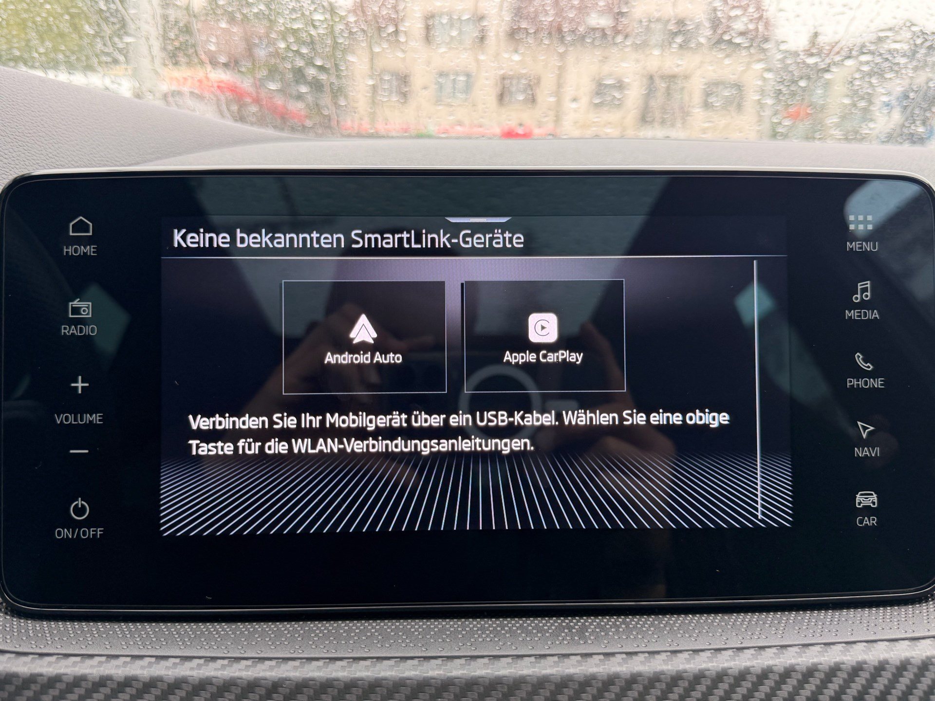 SKODA Kamiq Monte Carlo 150PS *** PANORAMADACH & 5 JAHRE SKODA WERKSGARANTIE ***-image-17