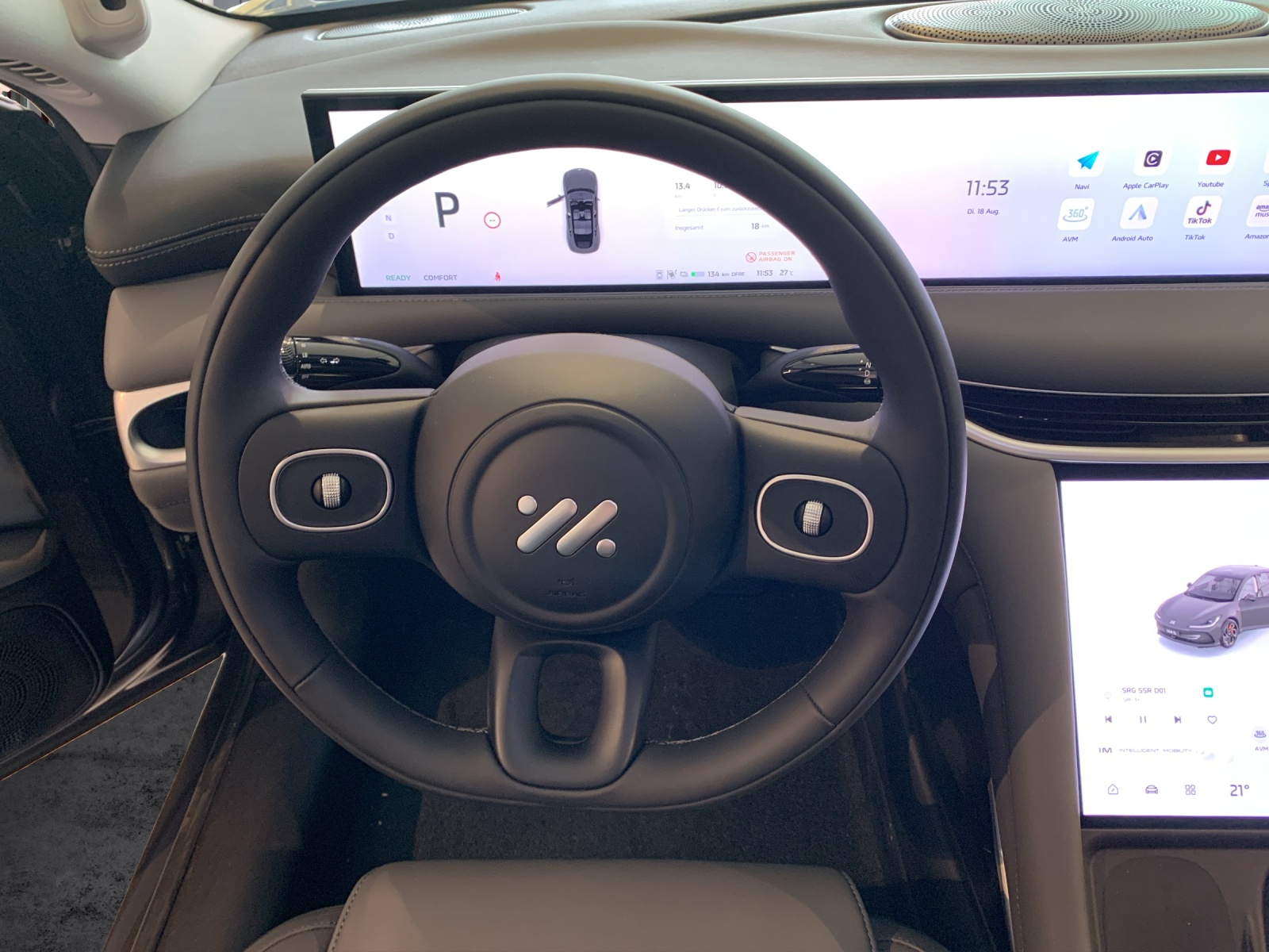 MG IM5 100 kWh Performance 20 4WD-image-8