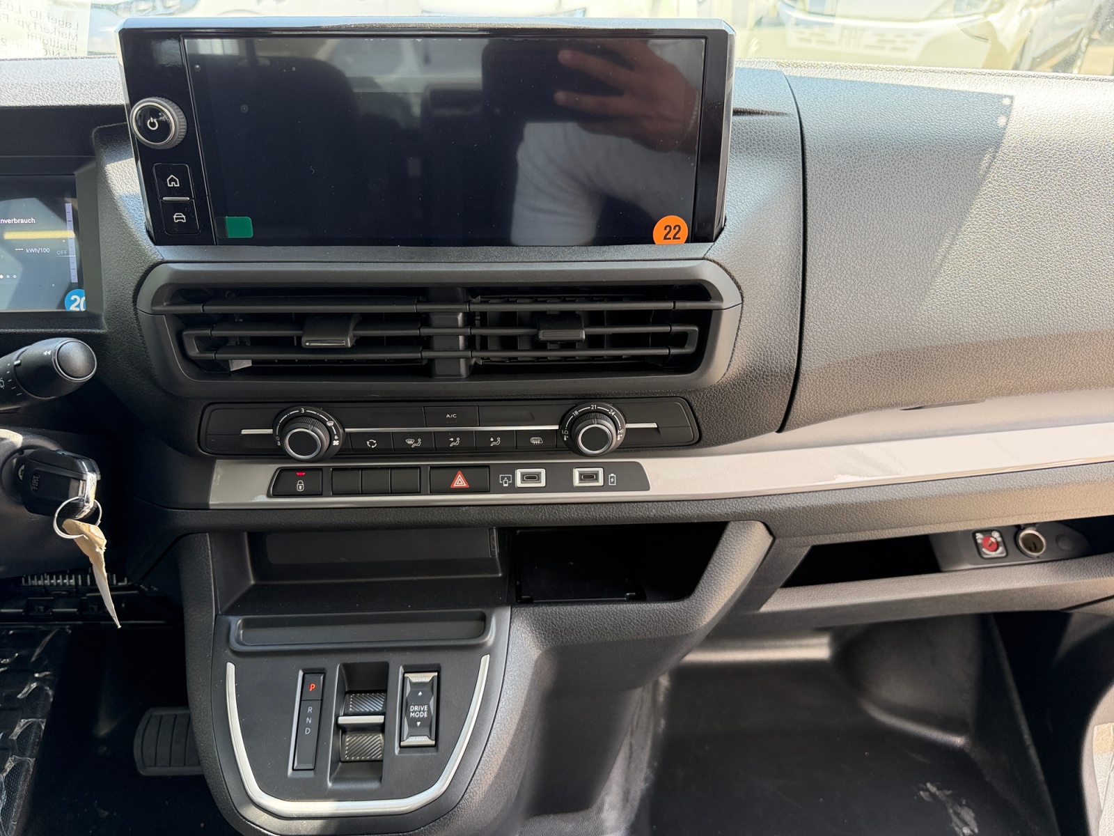 FIAT E-Scudo 75kWh L2, Brücke mit 1400 kg Nutzlast! 350km Reichweite * Schnellladung CCS-image-8
