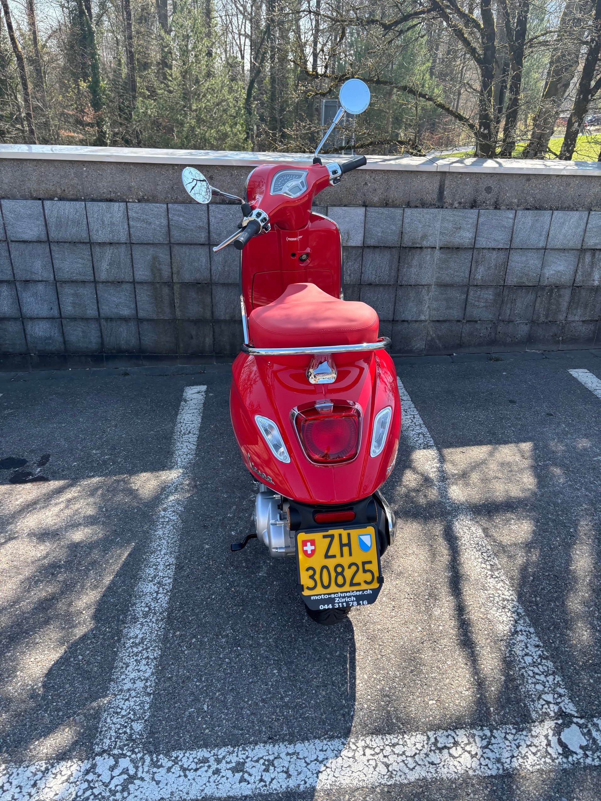 PIAGGIO Primavera 50 (45 km/h) Limited (red) Edition-image-2