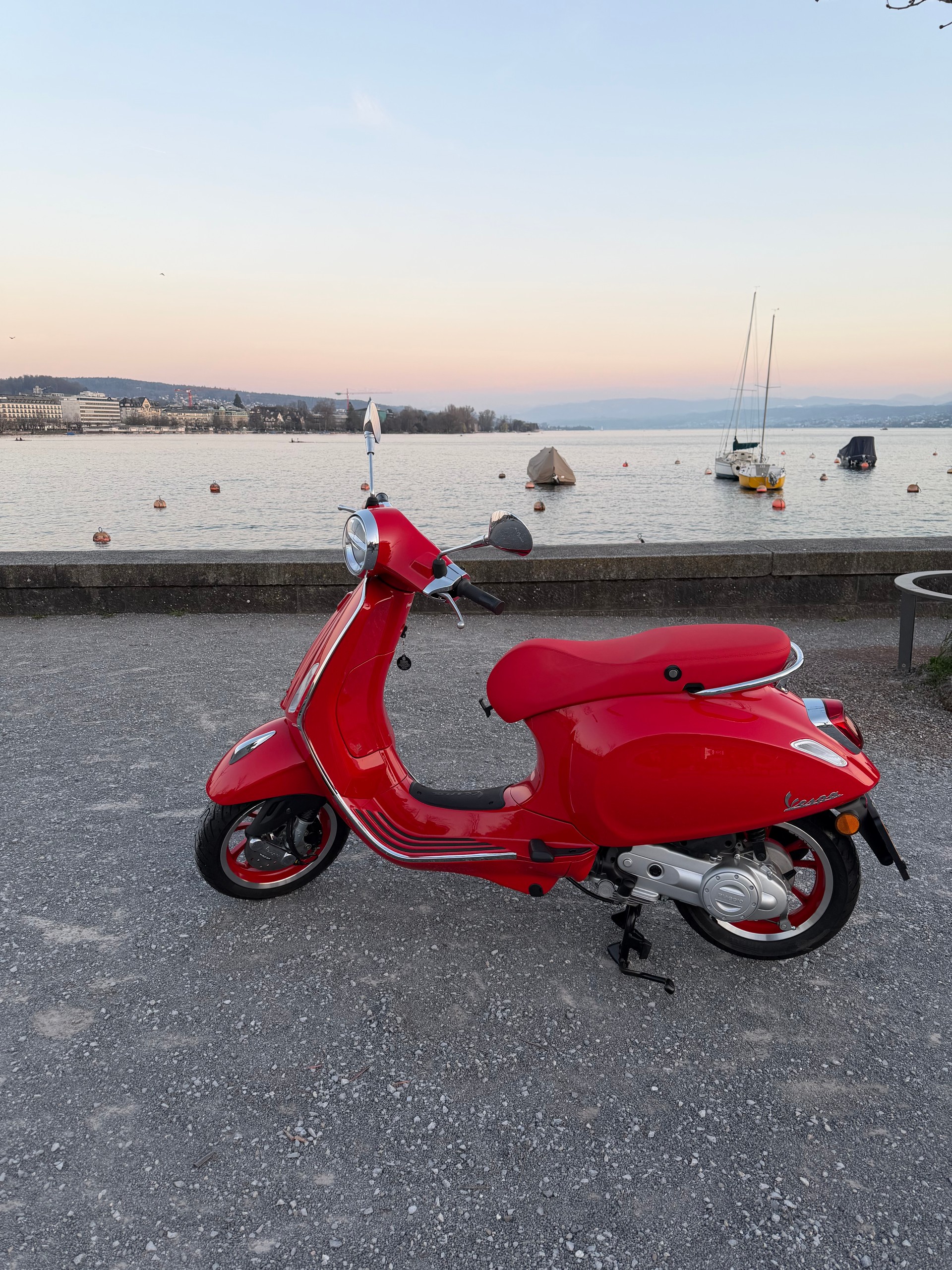 PIAGGIO Primavera 50 (45 km/h) Limited (red) Edition-image-0