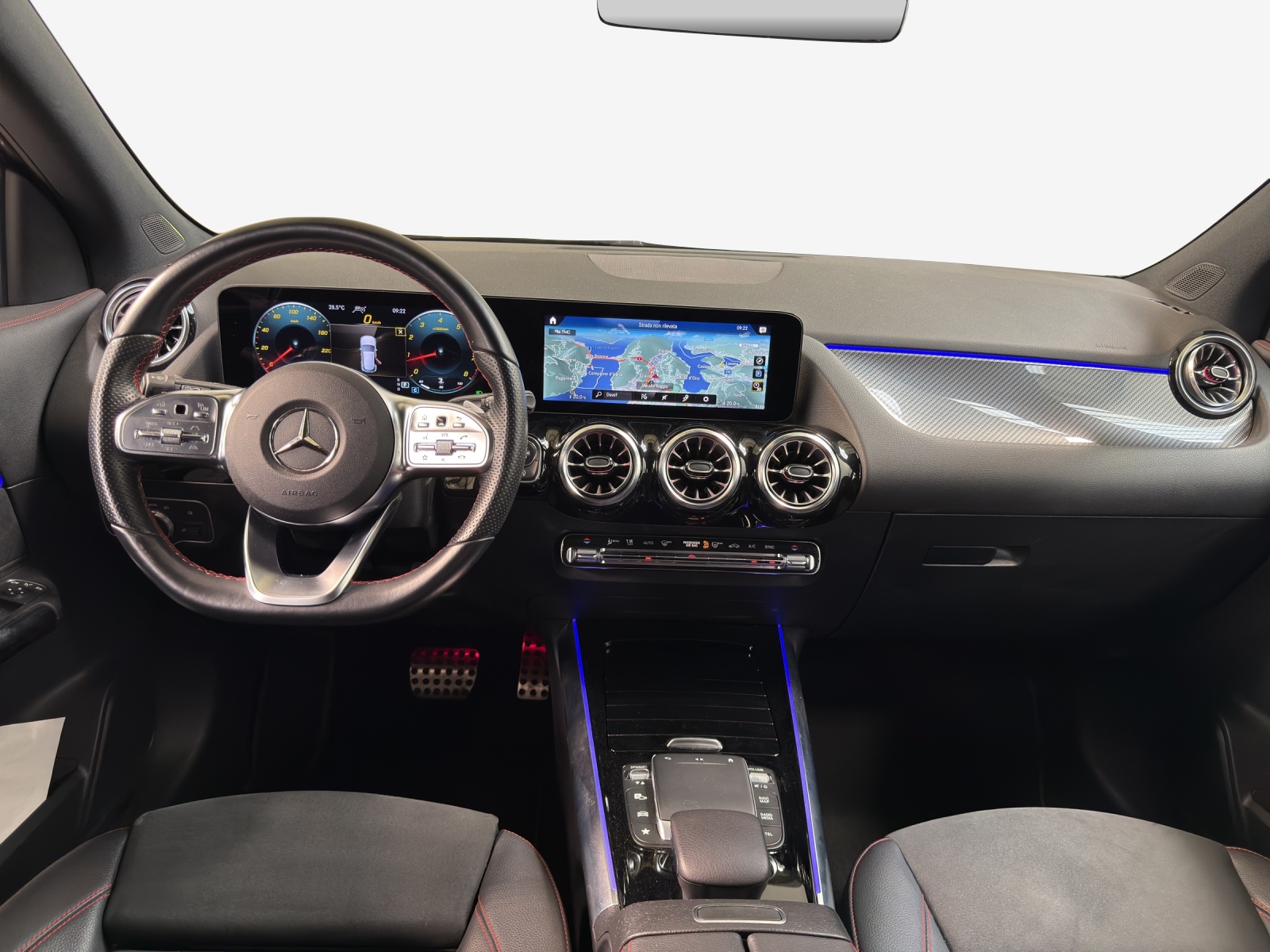 MERCEDES-BENZ GLA 250 4Matic AMG Line 8G-DCT-image-8