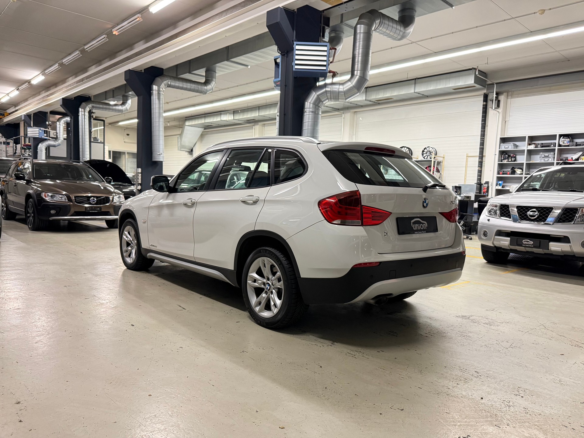 BMW X1 xDrive 18d-image-6