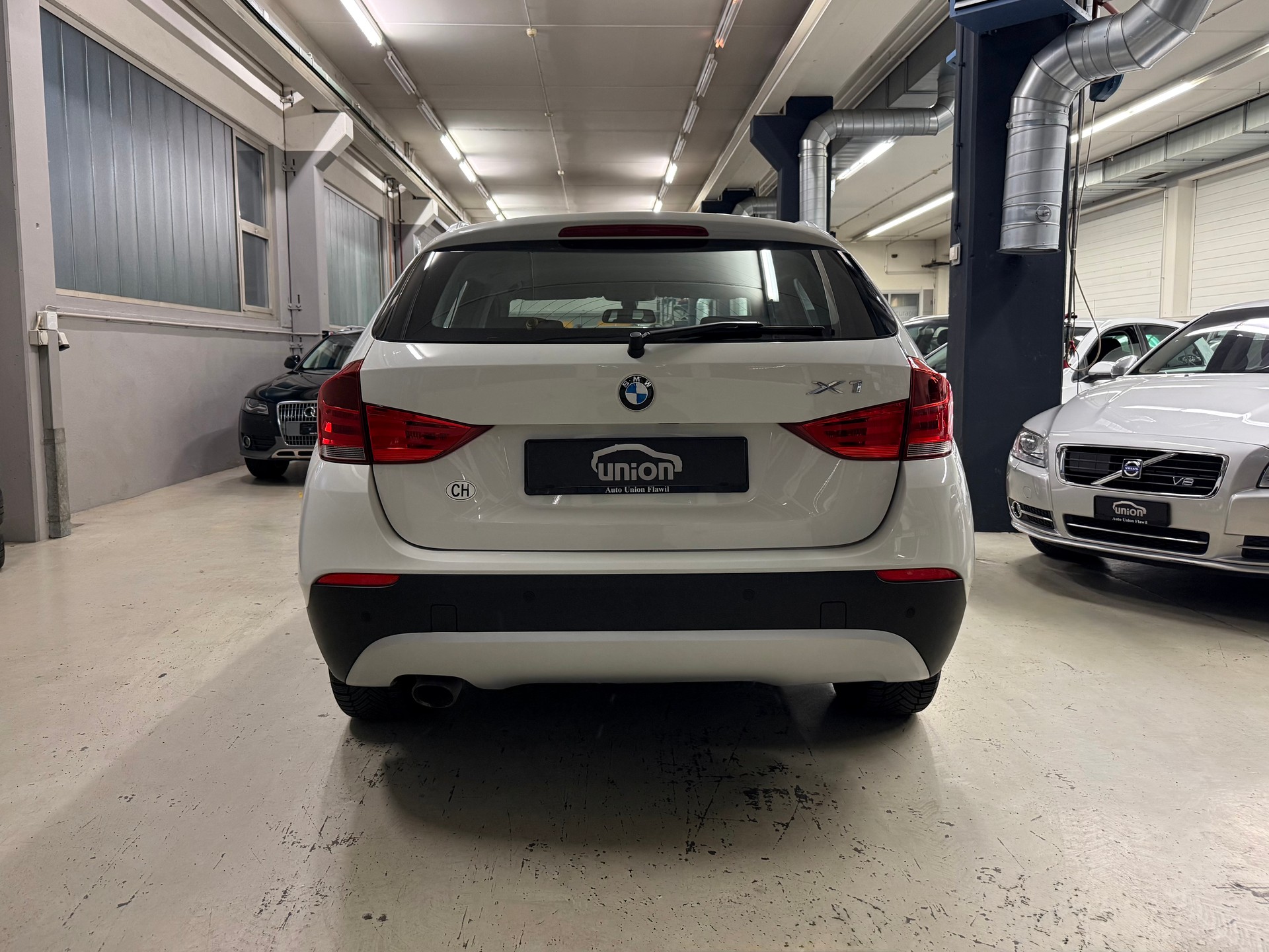 BMW X1 xDrive 18d-image-7