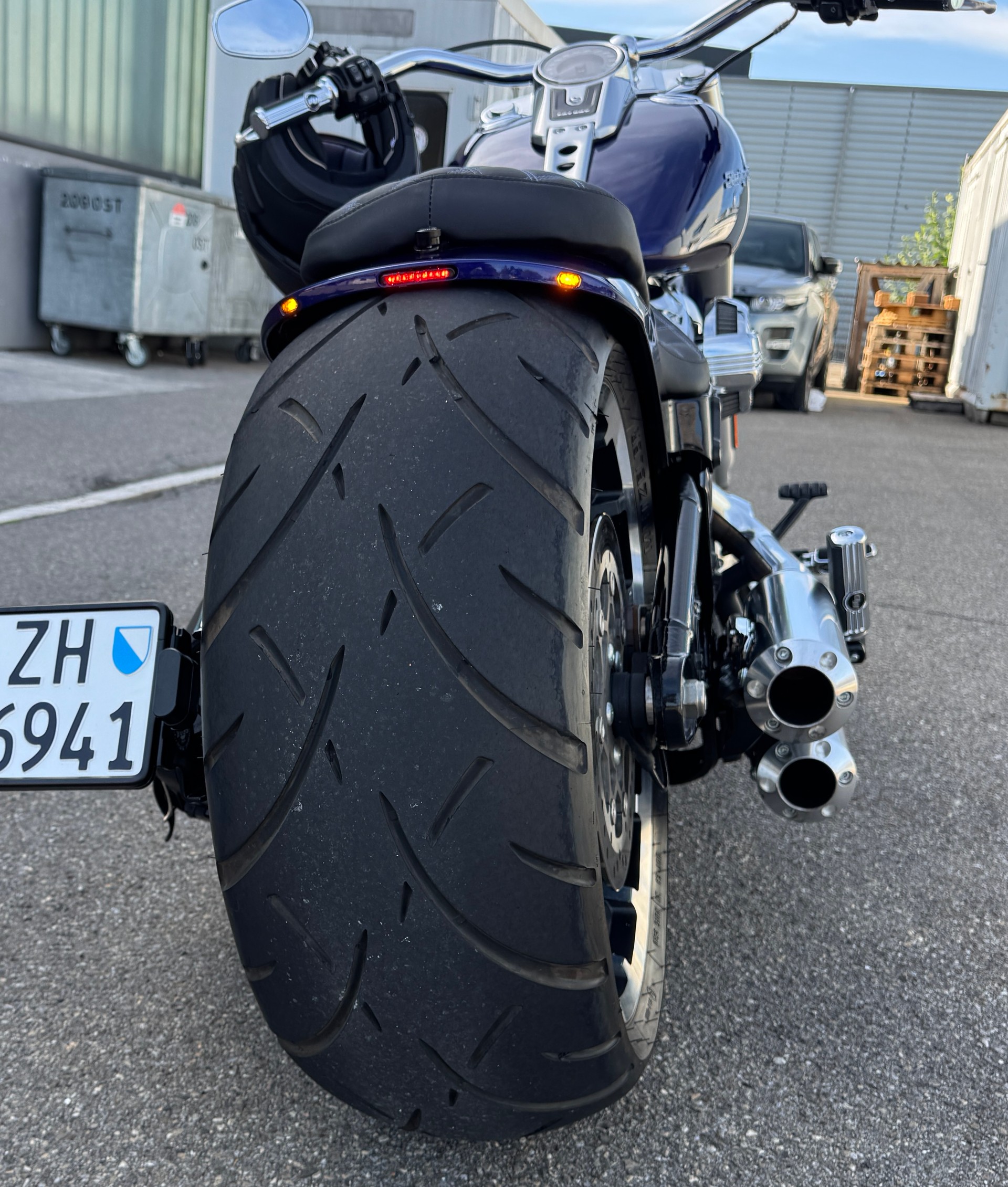 HARLEY-DAVIDSON FLFBS Fat Boy 114 ABS-image-3