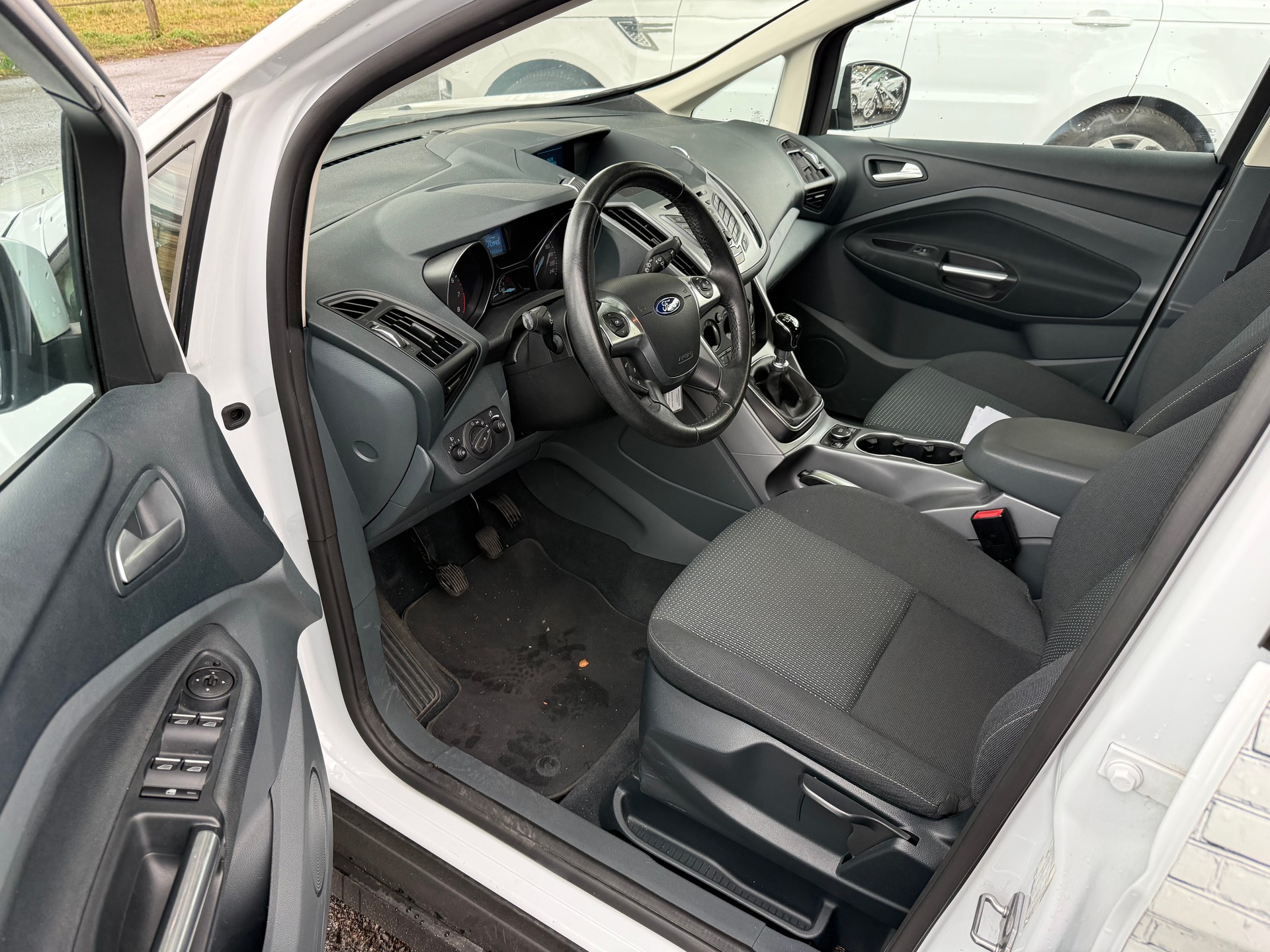 FORD C-Max 1.0 SCTi Carving-image-9