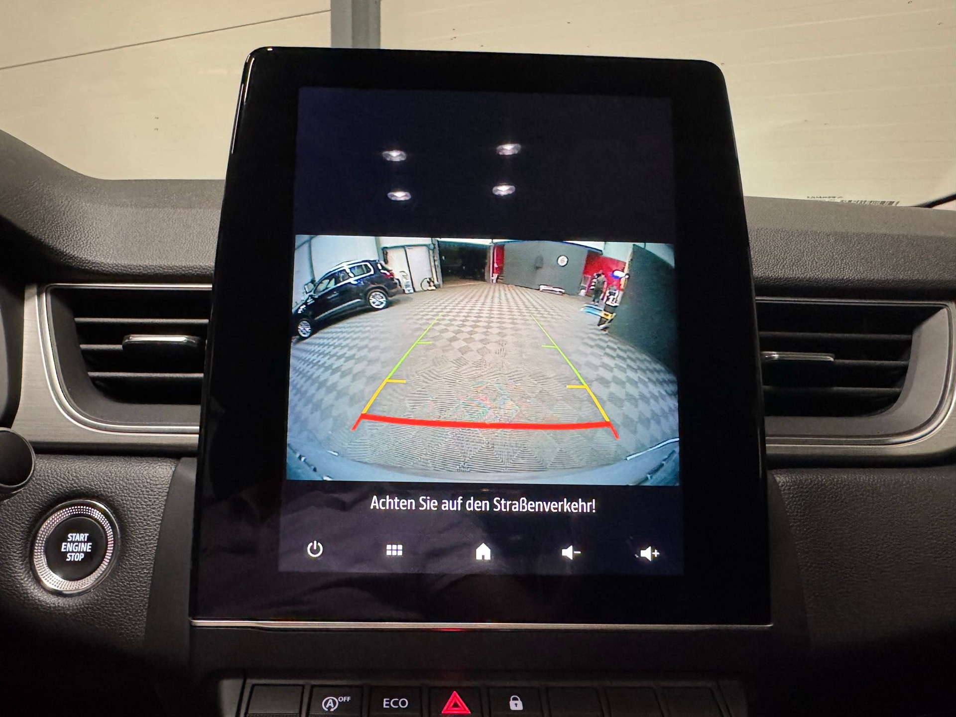 RENAULT Captur 1.3 TCe 140 techno EDC-image-11