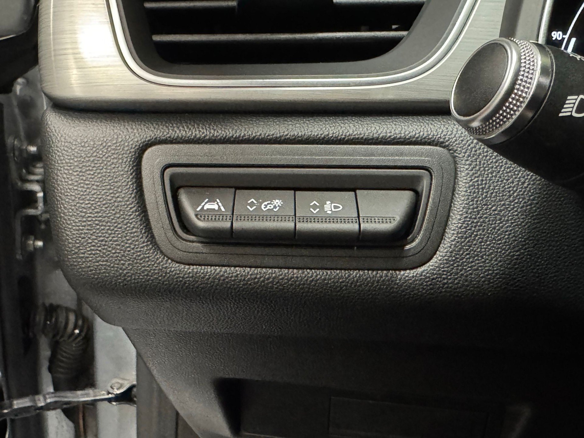 RENAULT Captur 1.3 TCe 140 techno EDC-image-14