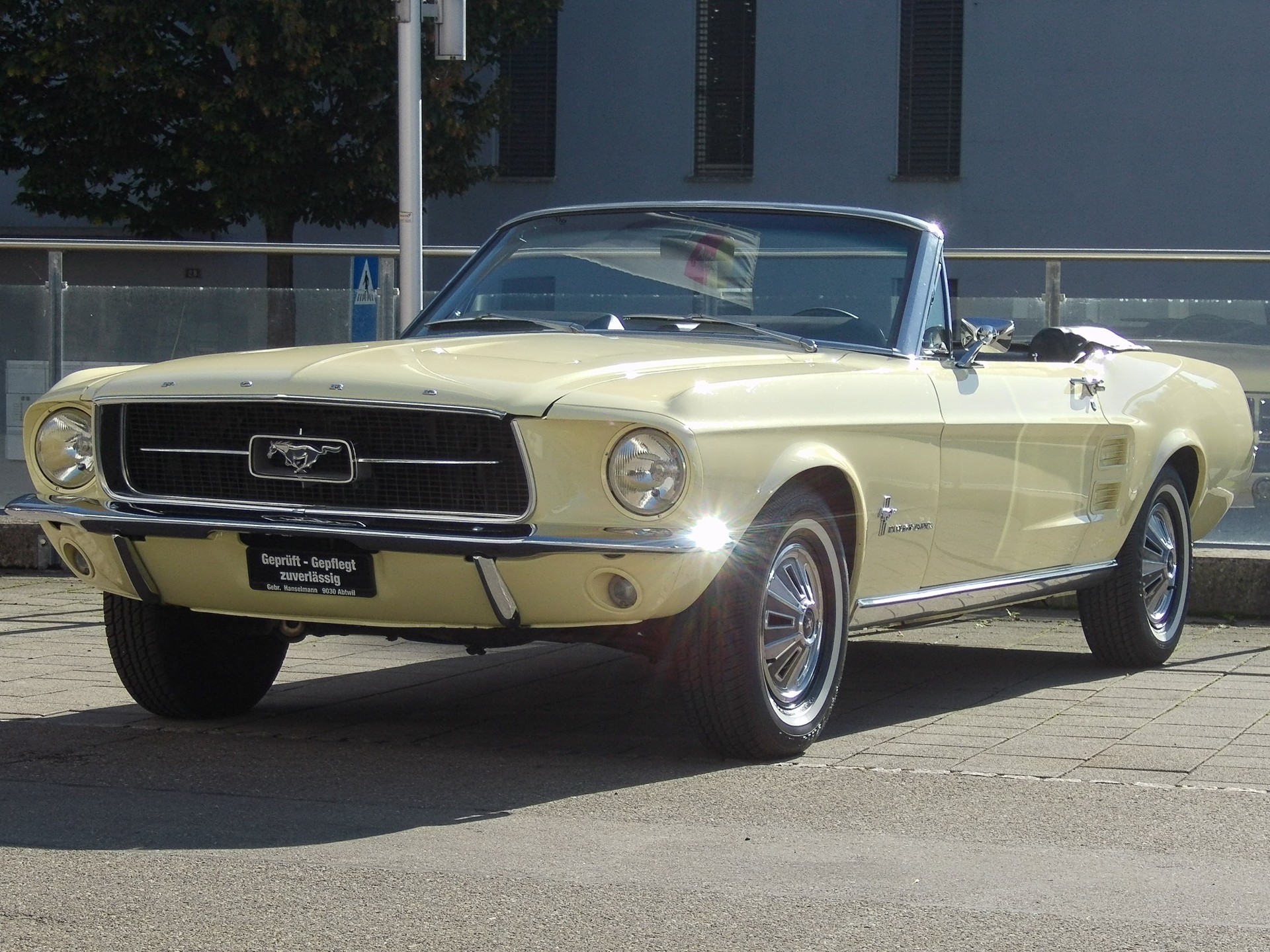 FORD Cabriolet 6 Zylinder 3 Gang Handschaltung mit Veteraneneintrag.-image-2