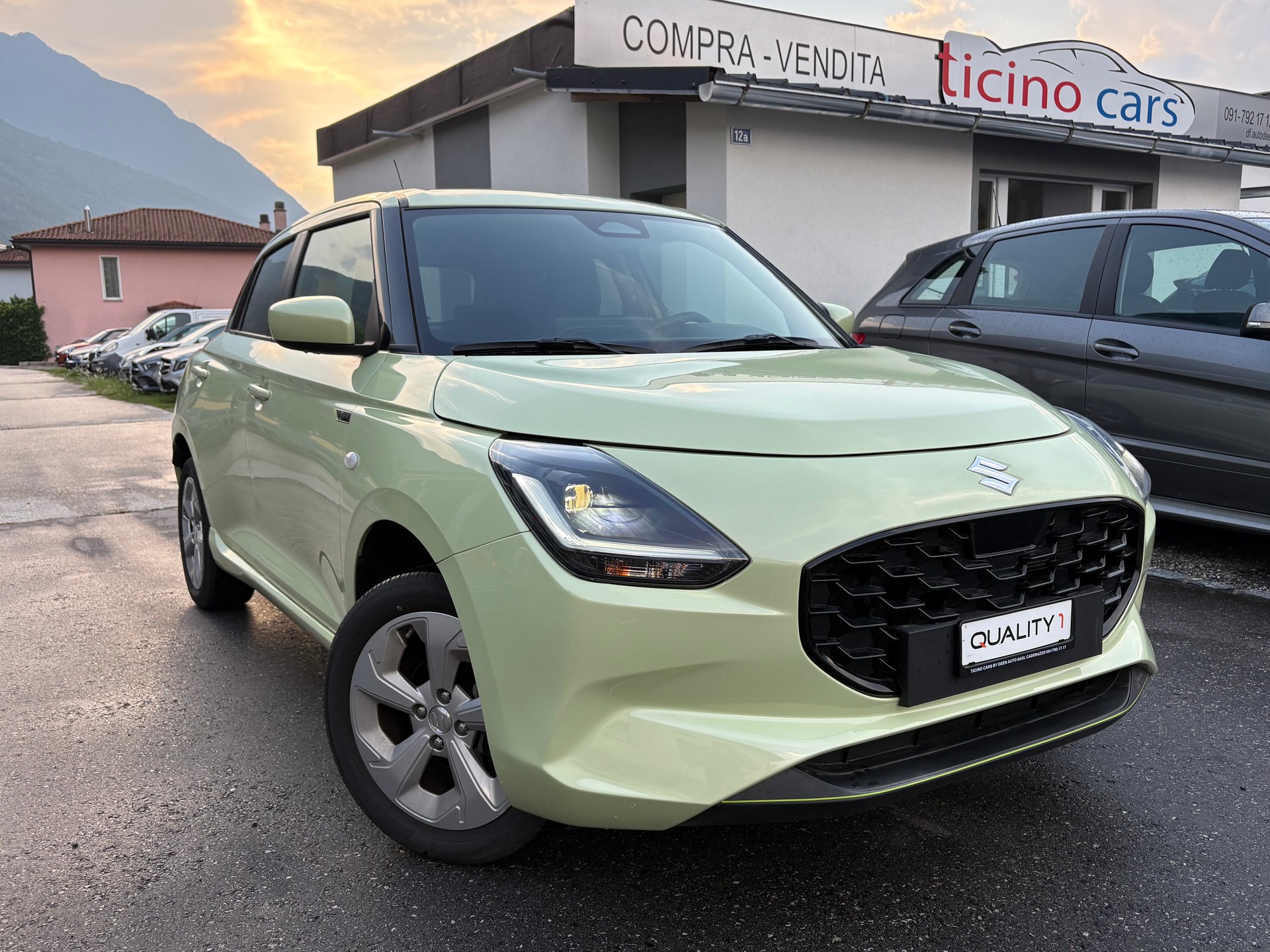 SUZUKI Swift 1.2 1st Edition Top Hybrid 4x4