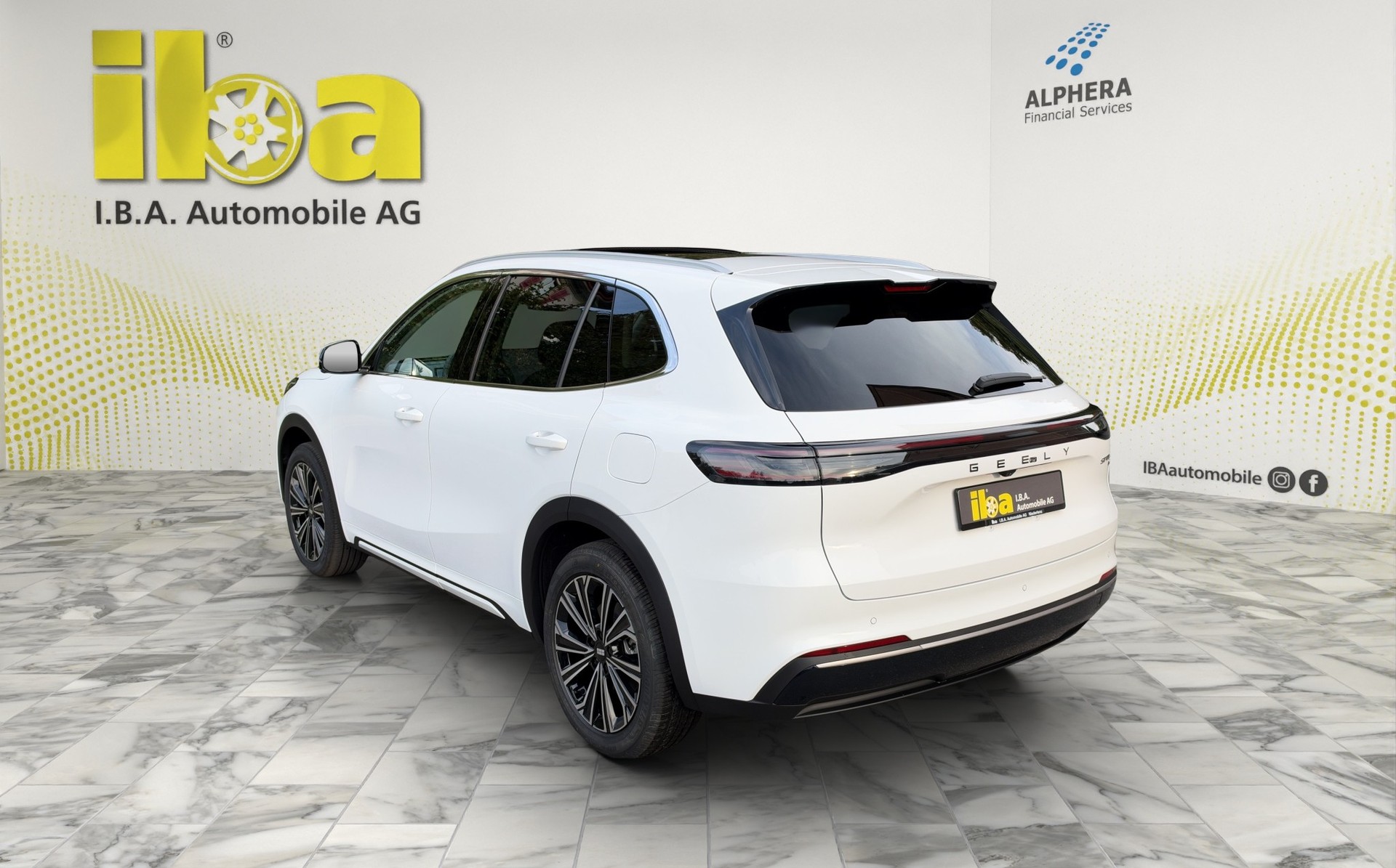 GEELY EM-i Max+ PHEV-showroom-element-2