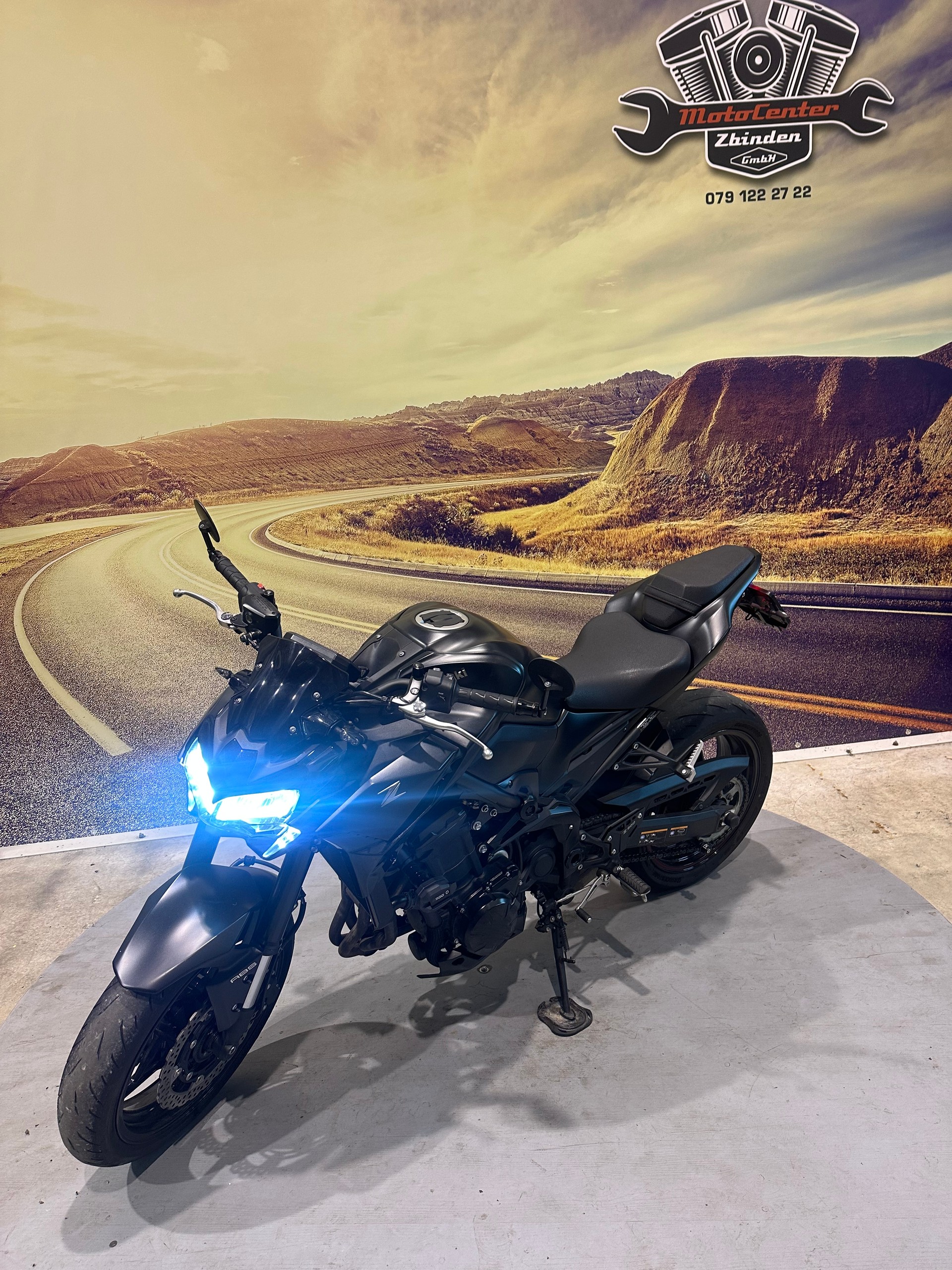 KAWASAKI Z 900 (35kW) BLACK EDITION LEO VINCE-image-3