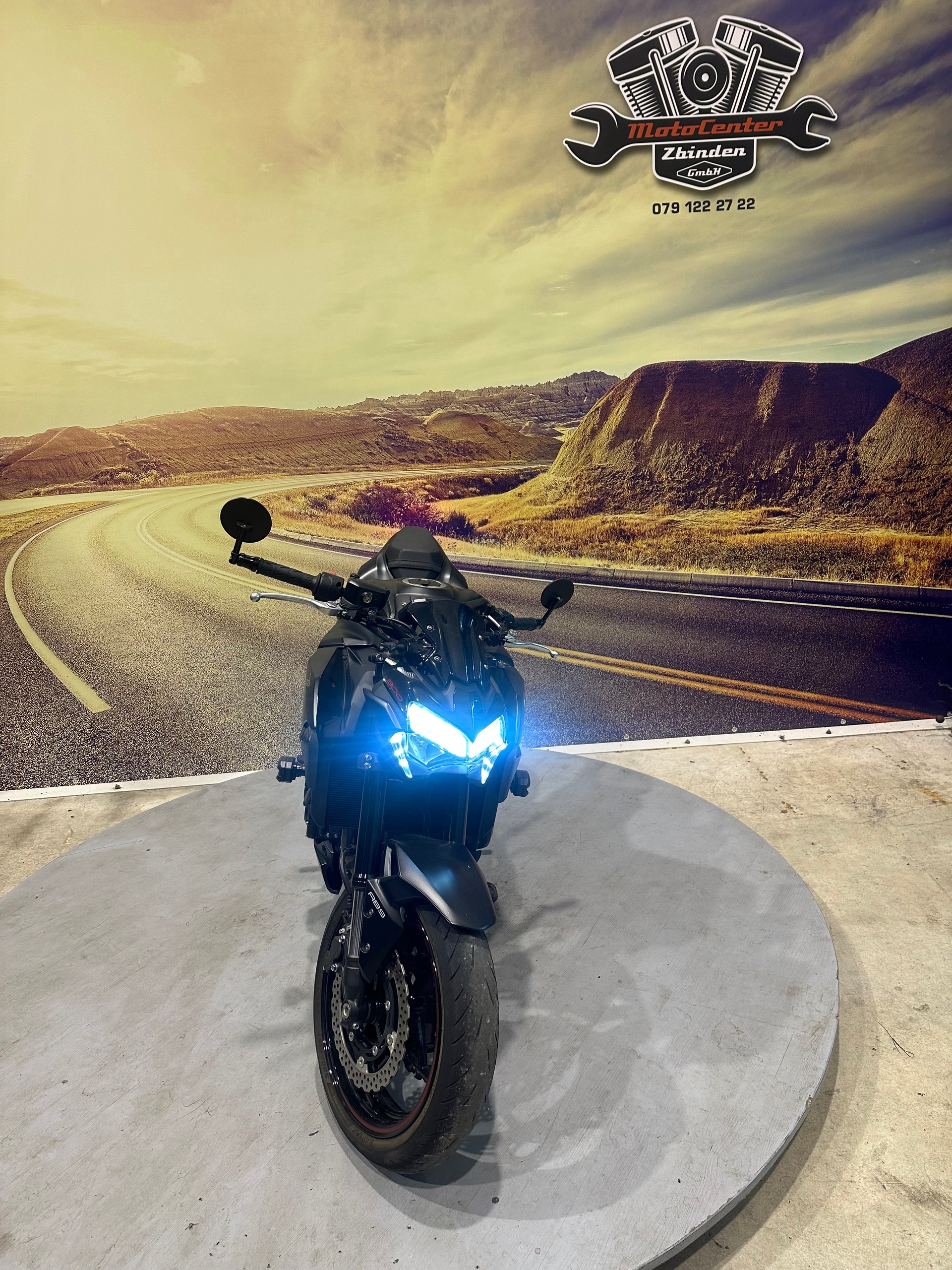 KAWASAKI Z 900 (35kW) BLACK EDITION LEO VINCE-image-2