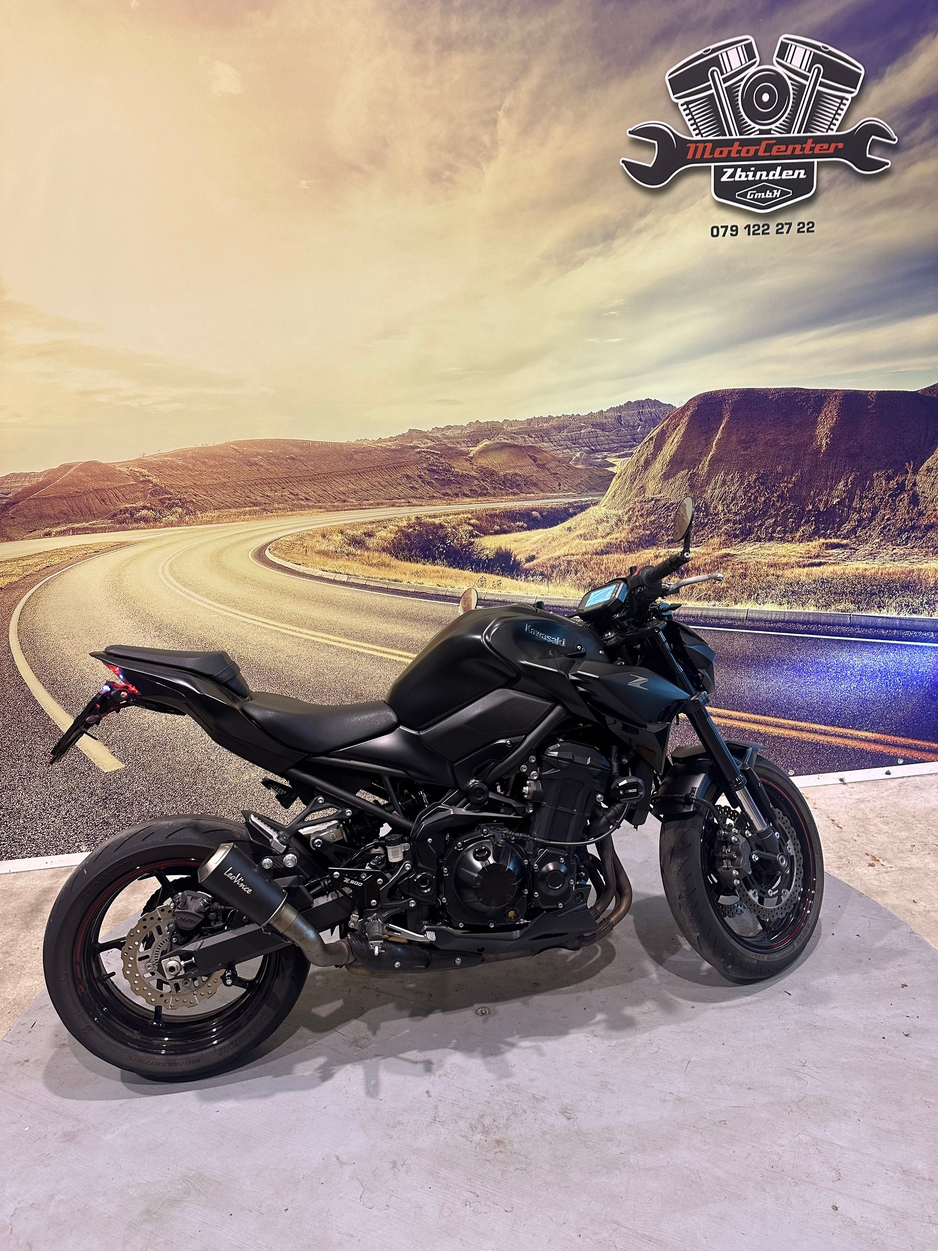 KAWASAKI Z 900 (35kW) BLACK EDITION LEO VINCE-image-0